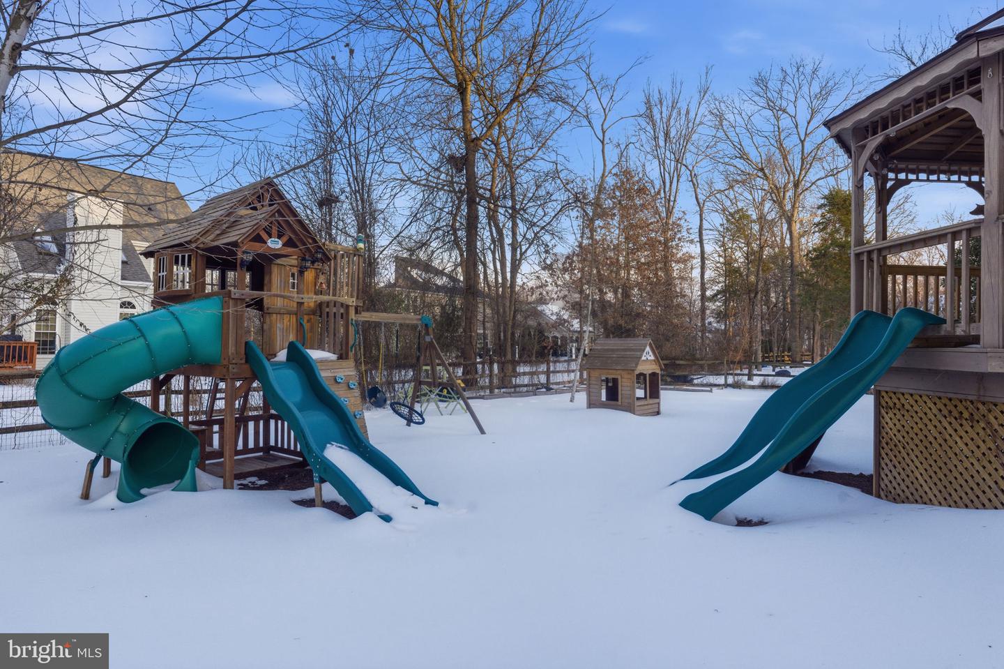 15450 EAGLE TAVERN LN, CENTREVILLE, Virginia 20120, 6 Bedrooms Bedrooms, ,3 BathroomsBathrooms,Residential,For sale,15450 EAGLE TAVERN LN,VAFX2287926 MLS # VAFX2287926