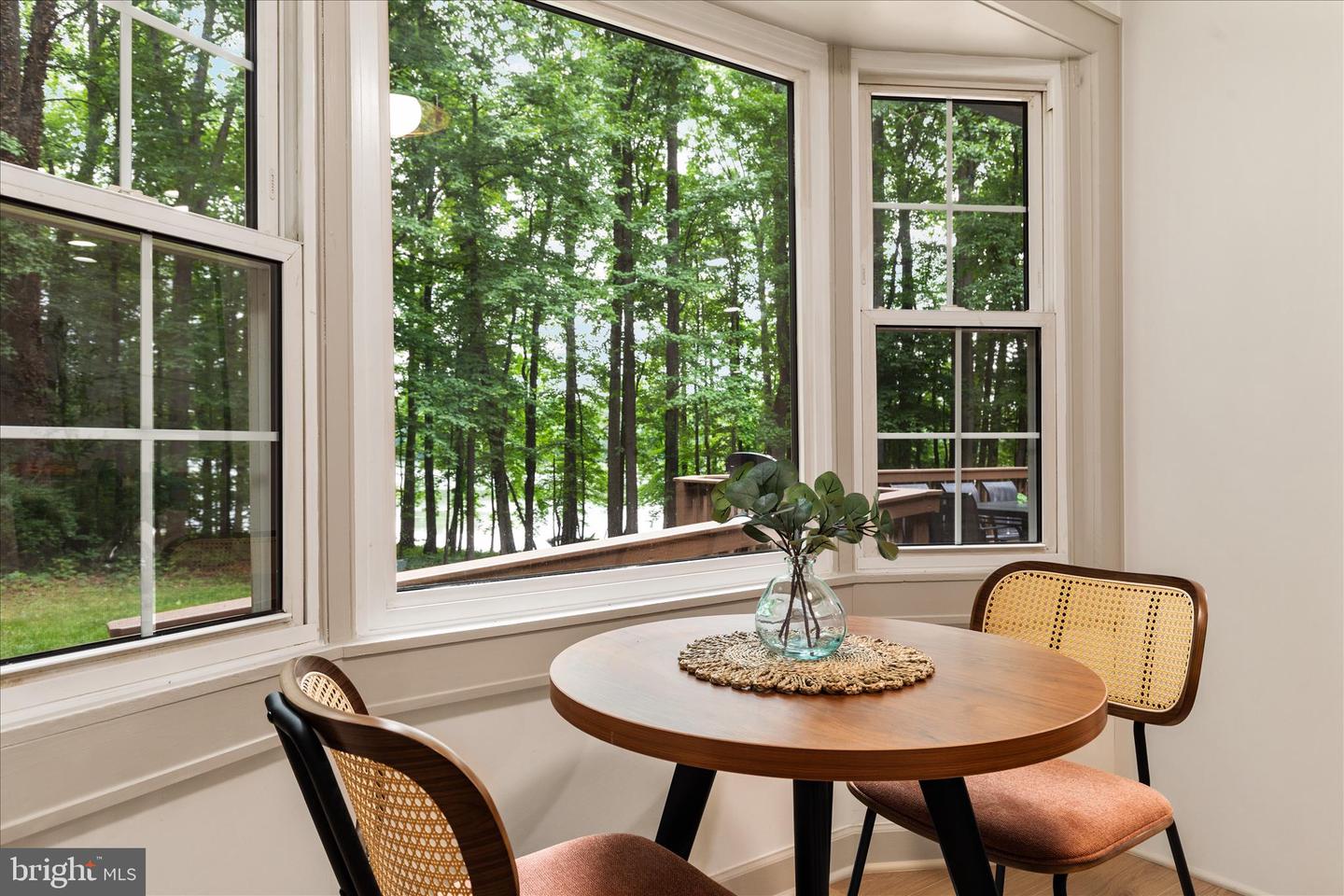 4386 LAKEWOOD DR, WARRENTON, Virginia 20187, 4 Bedrooms Bedrooms, ,3 BathroomsBathrooms,Residential,For sale,4386 LAKEWOOD DR,VAFQ2020304 MLS # VAFQ2020304