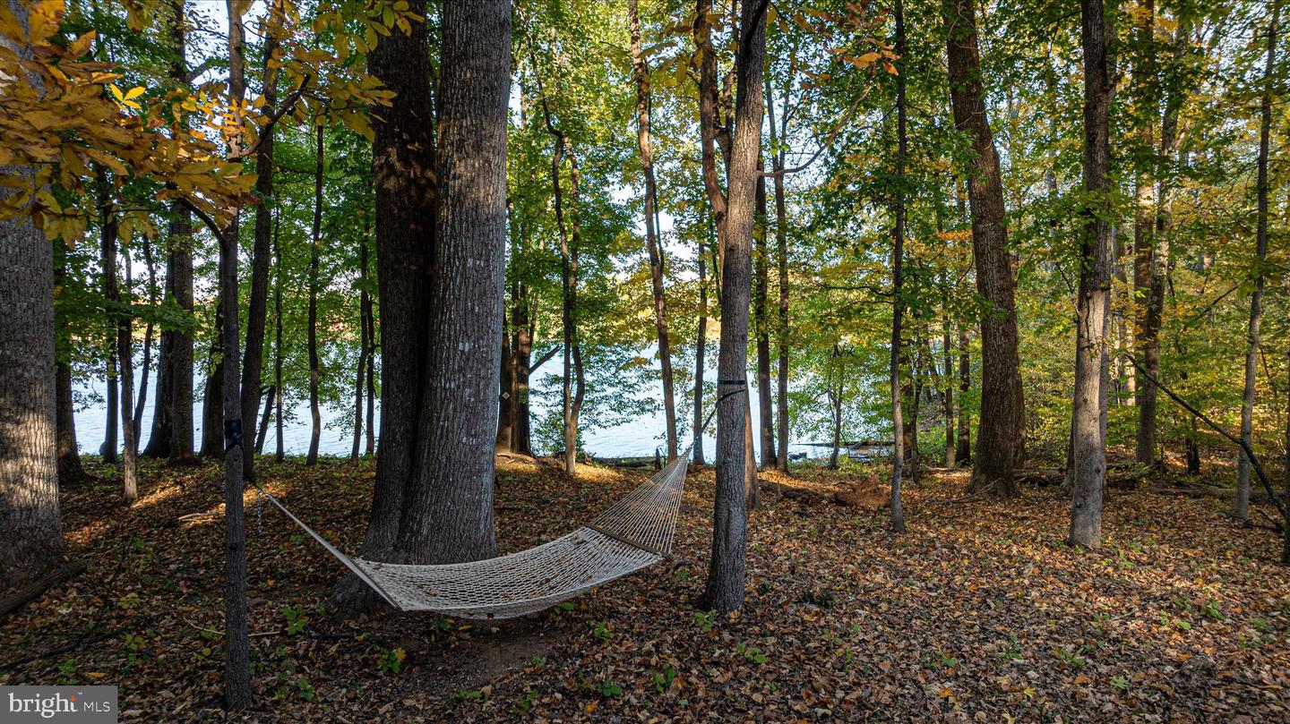 4386 LAKEWOOD DR, WARRENTON, Virginia 20187, 4 Bedrooms Bedrooms, ,3 BathroomsBathrooms,Residential,For sale,4386 LAKEWOOD DR,VAFQ2020304 MLS # VAFQ2020304