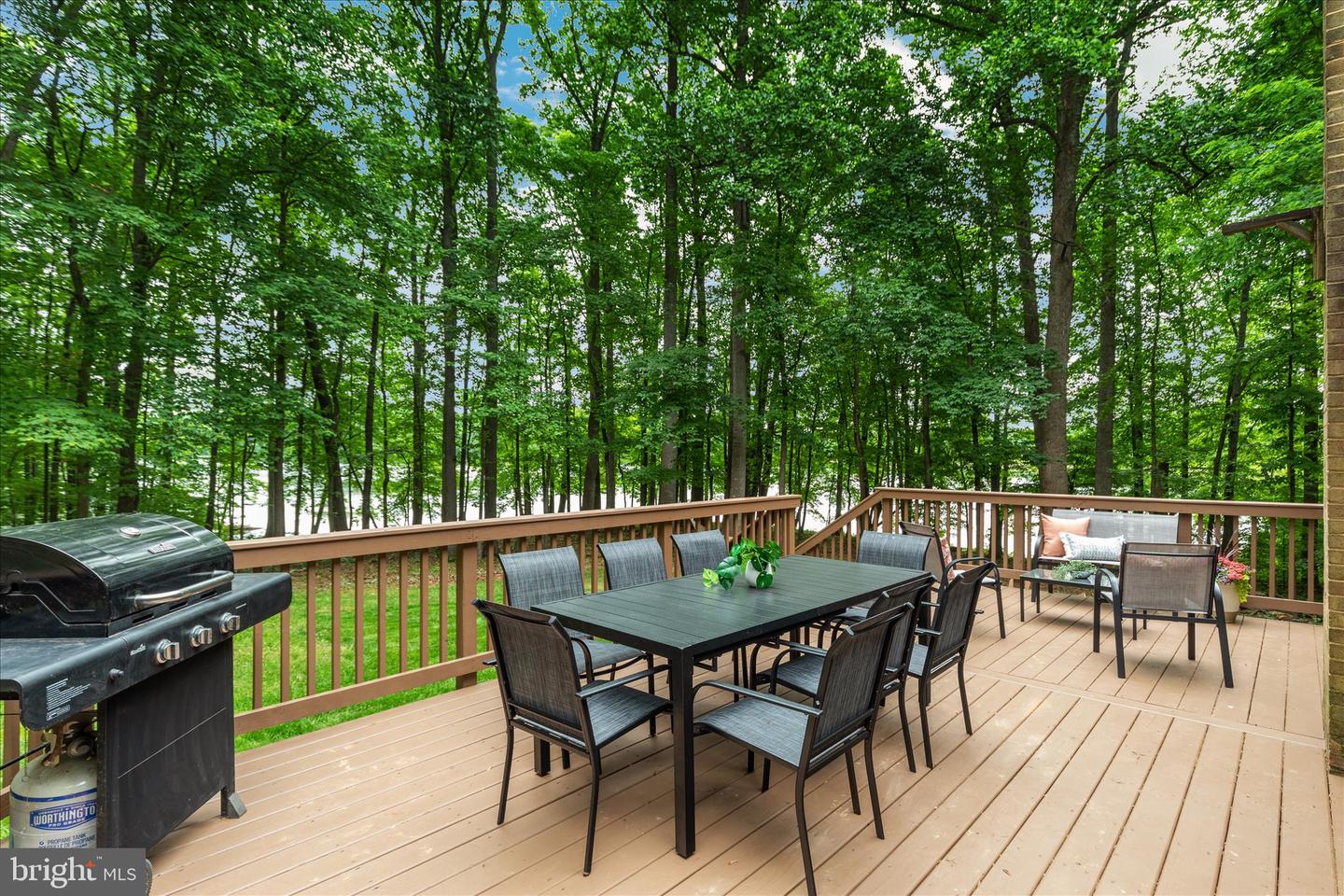 4386 LAKEWOOD DR, WARRENTON, Virginia 20187, 4 Bedrooms Bedrooms, ,3 BathroomsBathrooms,Residential,For sale,4386 LAKEWOOD DR,VAFQ2020304 MLS # VAFQ2020304