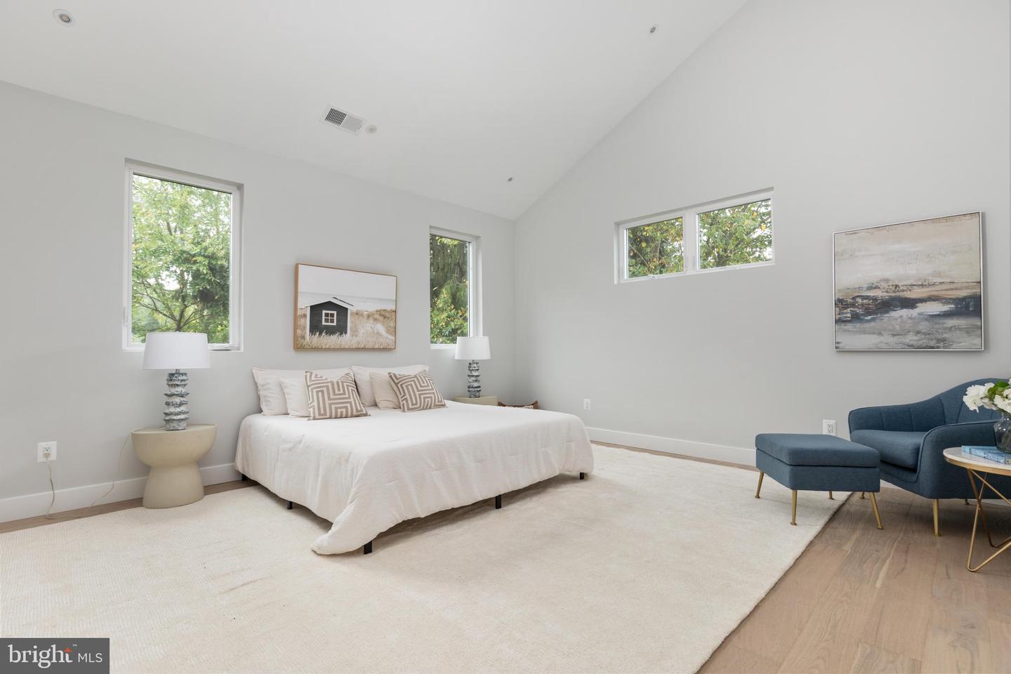 7435 NIGH RD, FALLS CHURCH, Virginia 22043, 5 Bedrooms Bedrooms, ,5 BathroomsBathrooms,Residential,For sale,7435 NIGH RD,VAFX2287938 MLS # VAFX2287938