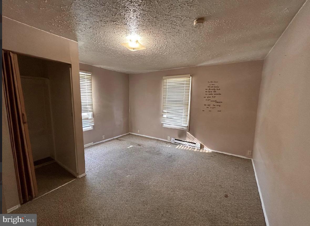 247 11TH STREET NW DR, PULASKI, Virginia 24301, 2 Bedrooms Bedrooms, ,1 BathroomBathrooms,Residential,For sale,247 11TH STREET NW DR,VAPU2000048 MLS # VAPU2000048