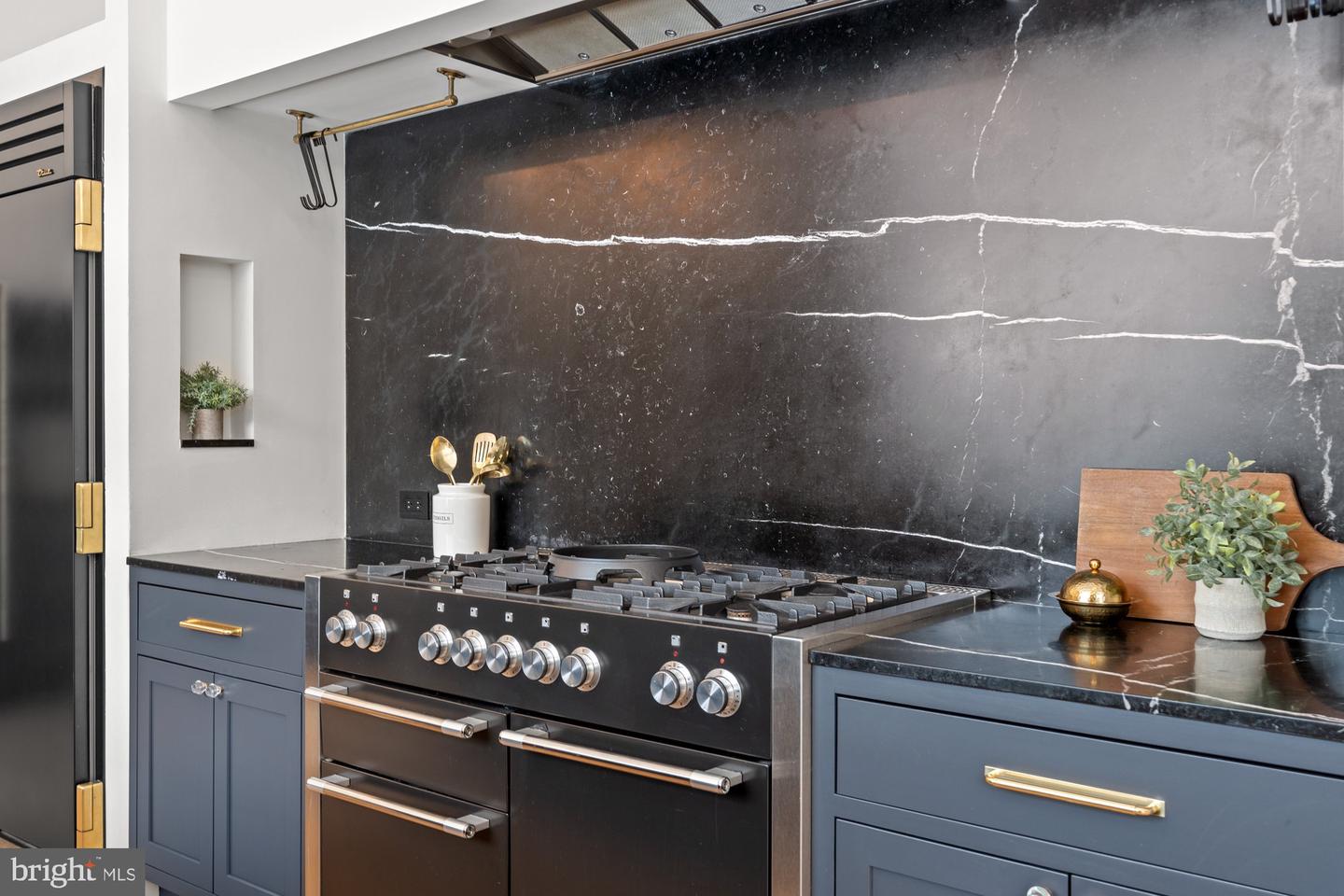 4929 LOWELL ST NW, WASHINGTON, District Of Columbia 20016, 7 Bedrooms Bedrooms, ,7 BathroomsBathrooms,Residential,For sale,4929 LOWELL ST NW,DCDC2243734 MLS # DCDC2243734 4929 LOWELL ST NW, WASHINGTON, District Of Columbia 20016, 7 Bedrooms Bedrooms, ,7 BathroomsBathrooms,Residential,For sale,4929 LOWELL ST NW,DCDC2243734 MLS # DCDC2243734