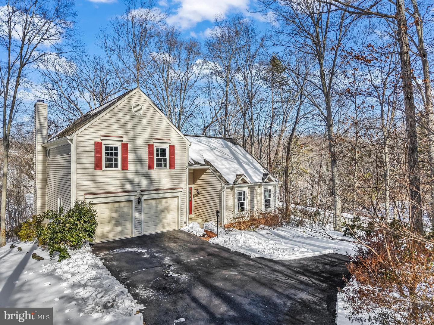 4302 ORKNEY CT, WOODBRIDGE, Virginia 22192, 5 Bedrooms Bedrooms, ,3 BathroomsBathrooms,Residential,For sale,4302 ORKNEY CT,VAPW2111480 MLS # VAPW2111480