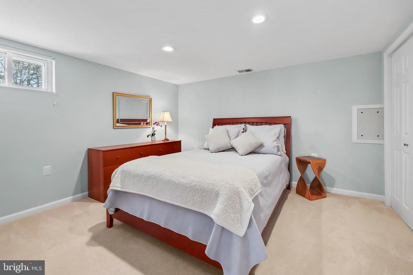 4302 ORKNEY CT, WOODBRIDGE, Virginia 22192, 5 Bedrooms Bedrooms, ,3 BathroomsBathrooms,Residential,For sale,4302 ORKNEY CT,VAPW2111480 MLS # VAPW2111480