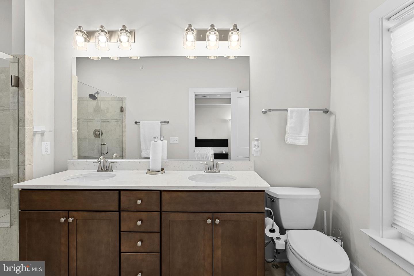 20108 OLD LINE TER, ASHBURN, Virginia 20147, 3 Bedrooms Bedrooms, ,2 BathroomsBathrooms,Residential,For sale,20108 OLD LINE TER,VALO2114884 MLS # VALO2114884