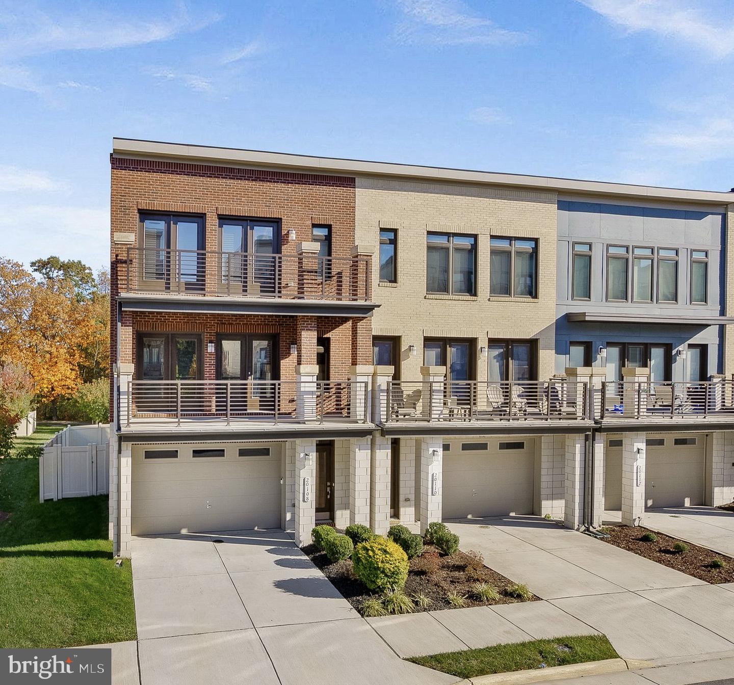 20108 OLD LINE TER, ASHBURN, Virginia 20147, 3 Bedrooms Bedrooms, ,2 BathroomsBathrooms,Residential,For sale,20108 OLD LINE TER,VALO2114884 MLS # VALO2114884