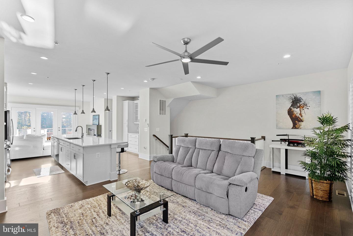 20108 OLD LINE TER, ASHBURN, Virginia 20147, 3 Bedrooms Bedrooms, ,2 BathroomsBathrooms,Residential,For sale,20108 OLD LINE TER,VALO2114884 MLS # VALO2114884