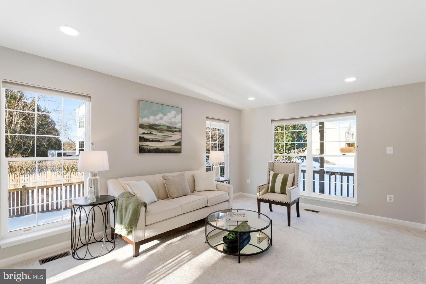 613 BRIAN THOMAS CT SE, LEESBURG, Virginia 20175, 4 Bedrooms Bedrooms, ,3 BathroomsBathrooms,Residential,For sale,613 BRIAN THOMAS CT SE,VALO2114938 MLS # VALO2114938