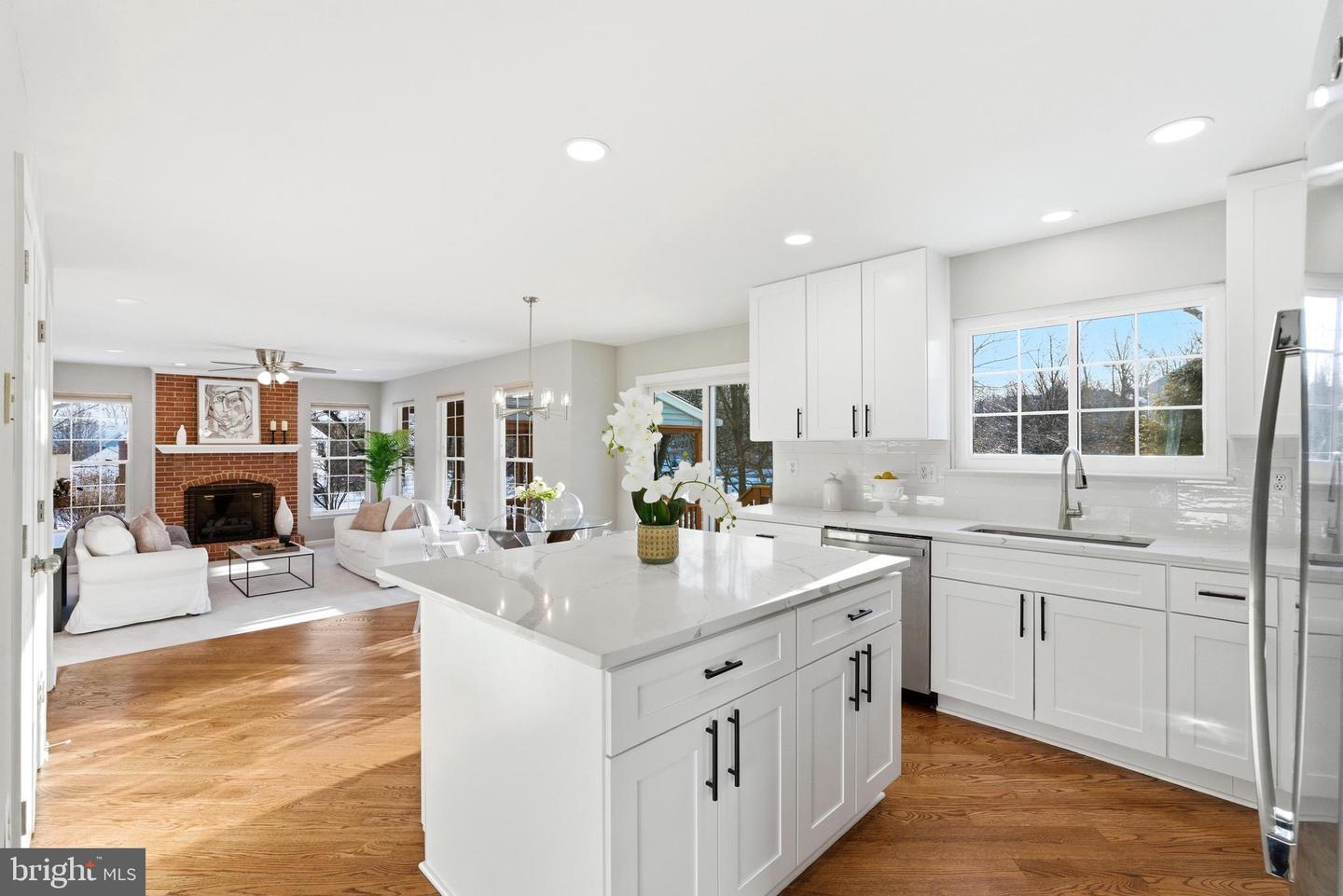 613 BRIAN THOMAS CT SE, LEESBURG, Virginia 20175, 4 Bedrooms Bedrooms, ,3 BathroomsBathrooms,Residential,For sale,613 BRIAN THOMAS CT SE,VALO2114938 MLS # VALO2114938