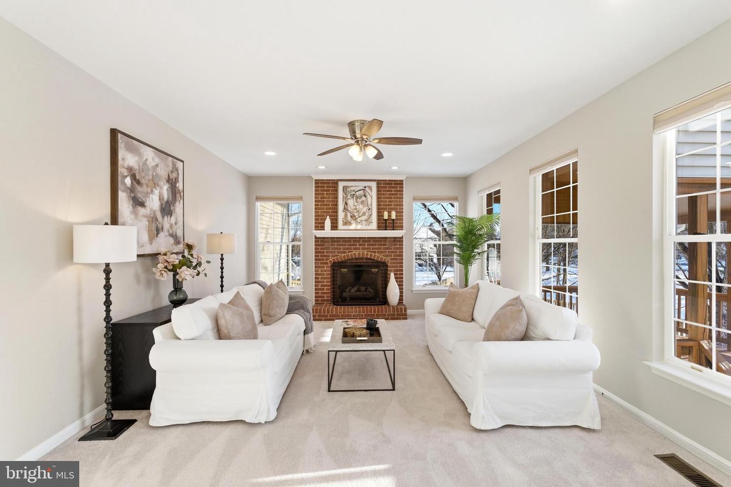 613 BRIAN THOMAS CT SE, LEESBURG, Virginia 20175, 4 Bedrooms Bedrooms, ,3 BathroomsBathrooms,Residential,For sale,613 BRIAN THOMAS CT SE,VALO2114938 MLS # VALO2114938