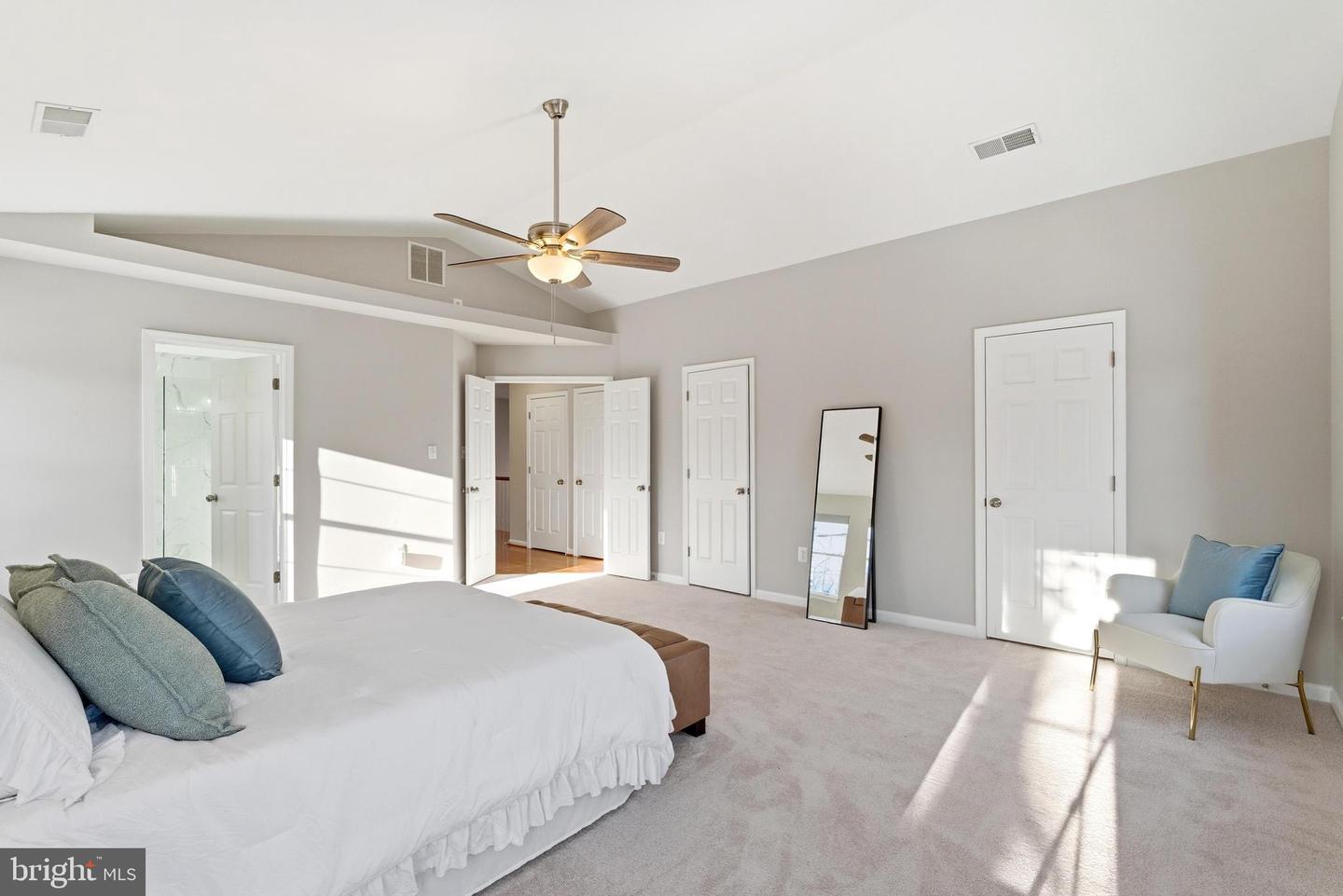 613 BRIAN THOMAS CT SE, LEESBURG, Virginia 20175, 4 Bedrooms Bedrooms, ,3 BathroomsBathrooms,Residential,For sale,613 BRIAN THOMAS CT SE,VALO2114938 MLS # VALO2114938