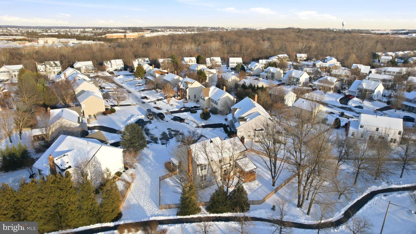 613 BRIAN THOMAS CT SE, LEESBURG, Virginia 20175, 4 Bedrooms Bedrooms, ,3 BathroomsBathrooms,Residential,For sale,613 BRIAN THOMAS CT SE,VALO2114938 MLS # VALO2114938