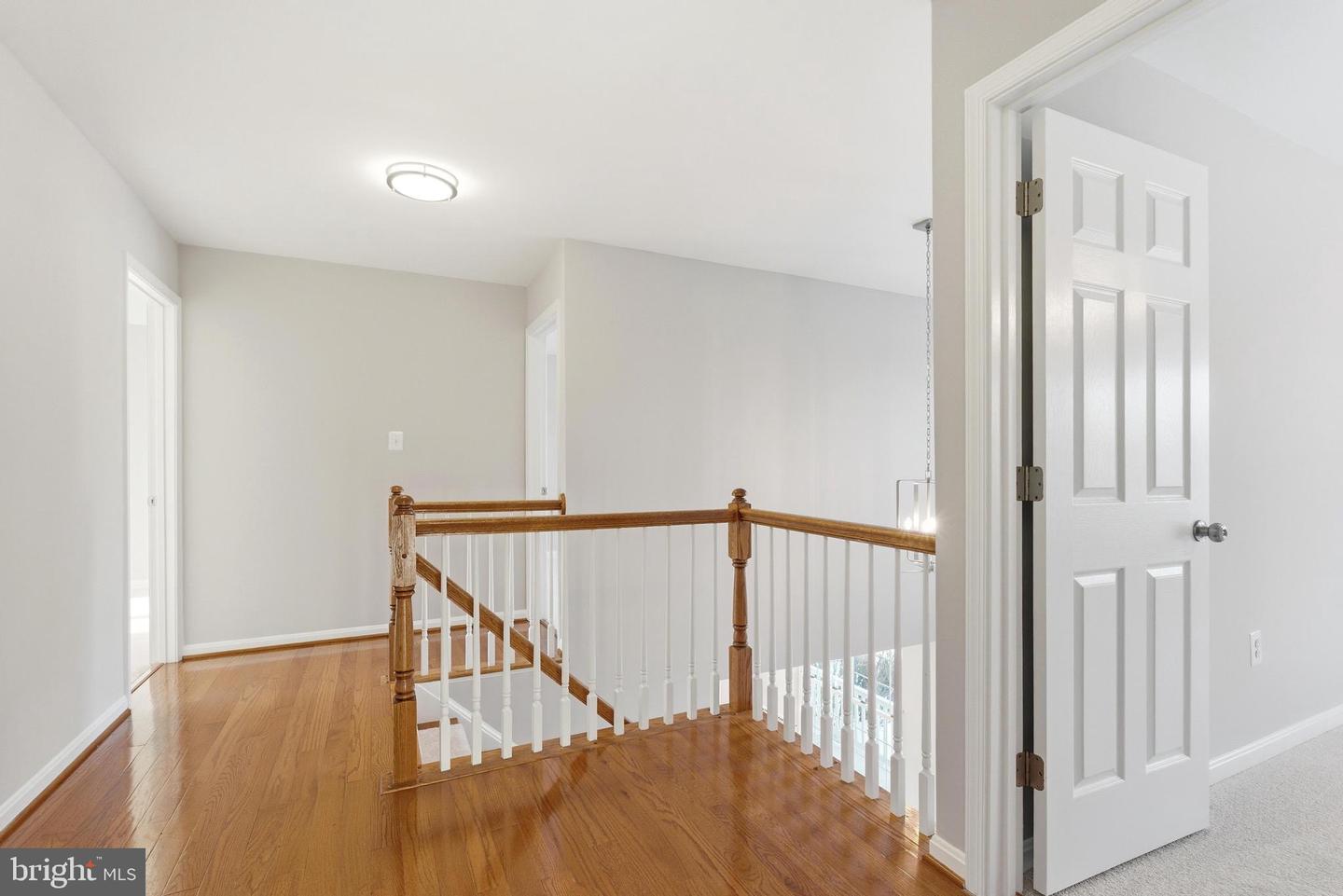 613 BRIAN THOMAS CT SE, LEESBURG, Virginia 20175, 4 Bedrooms Bedrooms, ,3 BathroomsBathrooms,Residential,For sale,613 BRIAN THOMAS CT SE,VALO2114938 MLS # VALO2114938