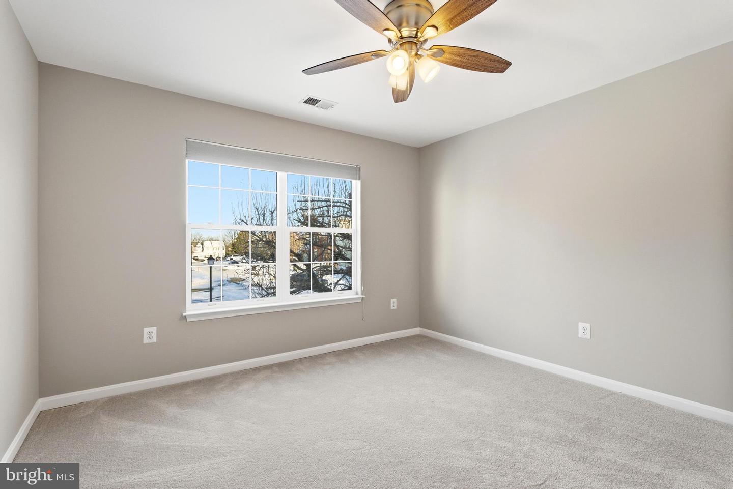 613 BRIAN THOMAS CT SE, LEESBURG, Virginia 20175, 4 Bedrooms Bedrooms, ,3 BathroomsBathrooms,Residential,For sale,613 BRIAN THOMAS CT SE,VALO2114938 MLS # VALO2114938