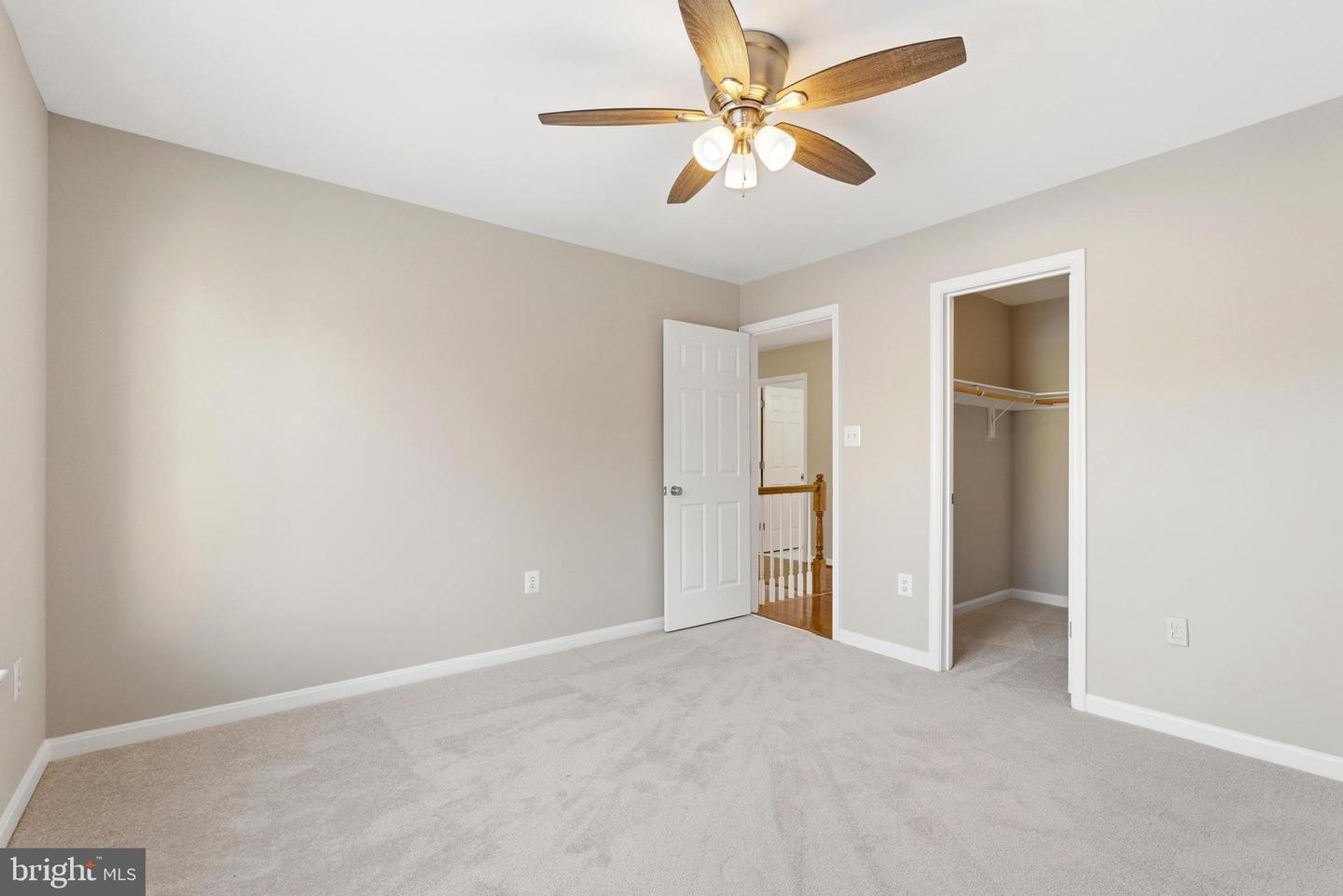 613 BRIAN THOMAS CT SE, LEESBURG, Virginia 20175, 4 Bedrooms Bedrooms, ,3 BathroomsBathrooms,Residential,For sale,613 BRIAN THOMAS CT SE,VALO2114938 MLS # VALO2114938