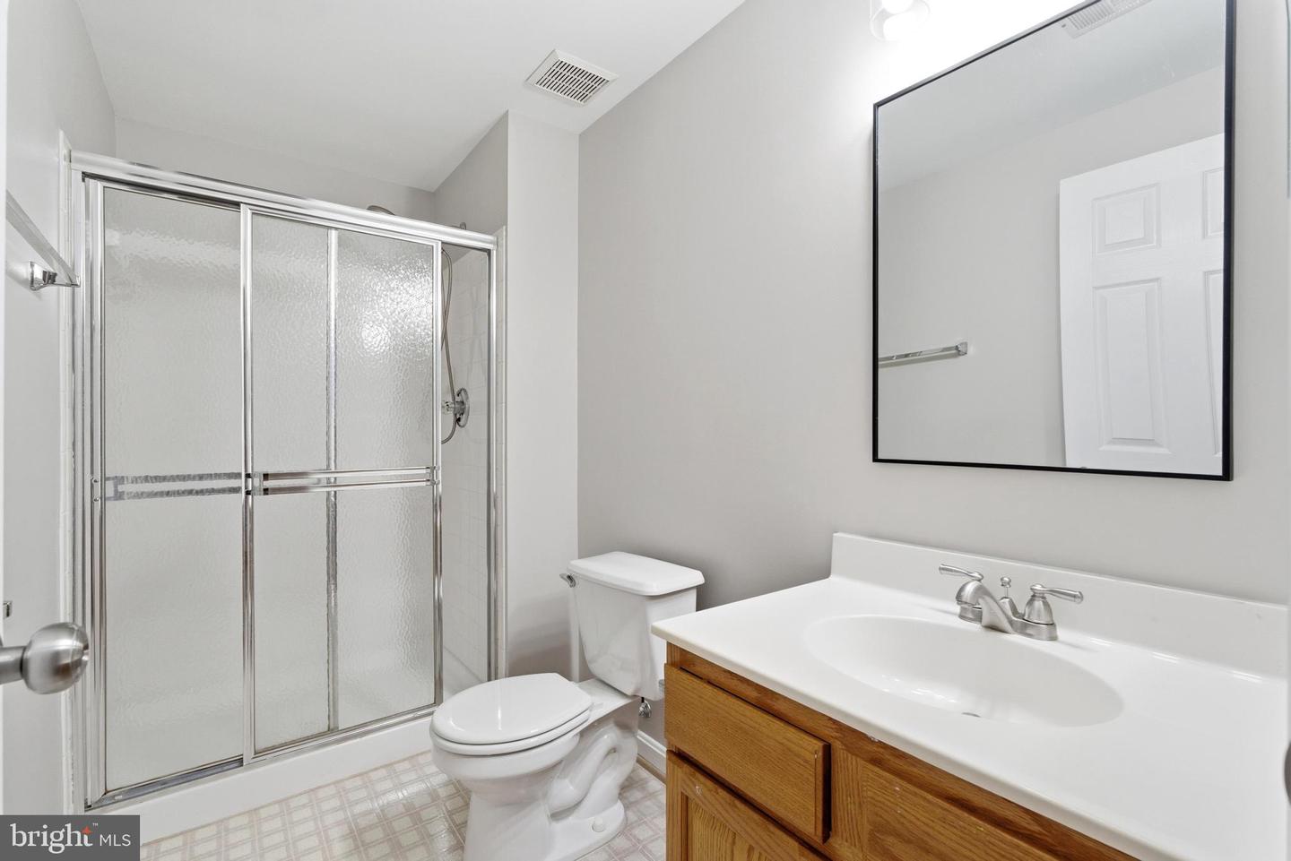 613 BRIAN THOMAS CT SE, LEESBURG, Virginia 20175, 4 Bedrooms Bedrooms, ,3 BathroomsBathrooms,Residential,For sale,613 BRIAN THOMAS CT SE,VALO2114938 MLS # VALO2114938