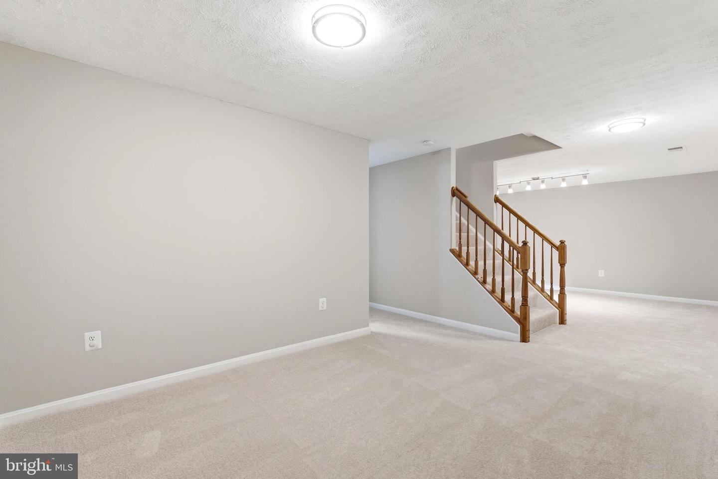 613 BRIAN THOMAS CT SE, LEESBURG, Virginia 20175, 4 Bedrooms Bedrooms, ,3 BathroomsBathrooms,Residential,For sale,613 BRIAN THOMAS CT SE,VALO2114938 MLS # VALO2114938