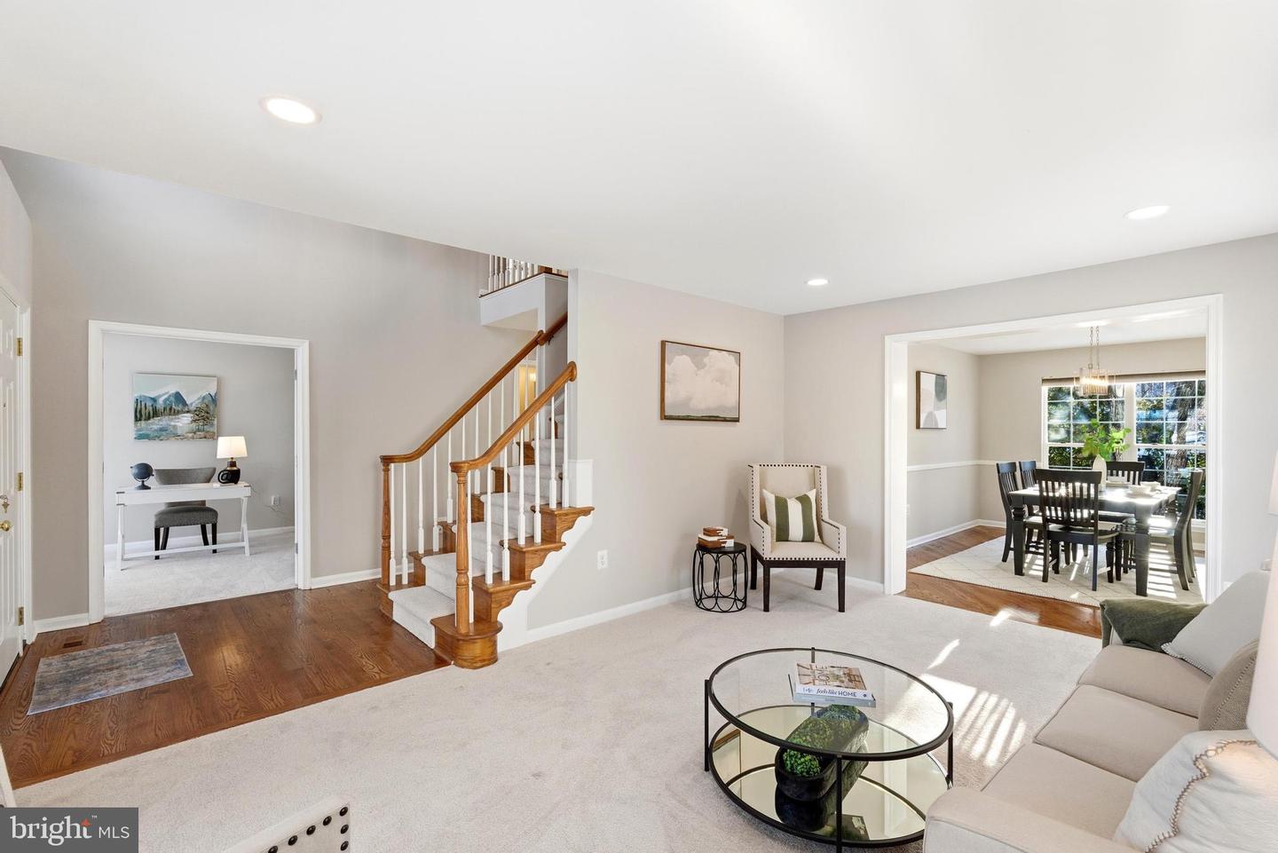 613 BRIAN THOMAS CT SE, LEESBURG, Virginia 20175, 4 Bedrooms Bedrooms, ,3 BathroomsBathrooms,Residential,For sale,613 BRIAN THOMAS CT SE,VALO2114938 MLS # VALO2114938