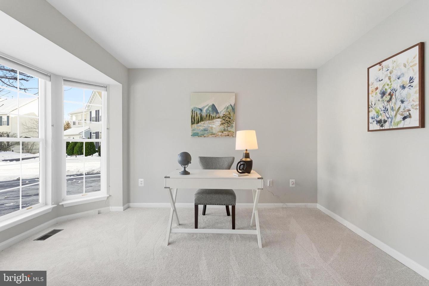 613 BRIAN THOMAS CT SE, LEESBURG, Virginia 20175, 4 Bedrooms Bedrooms, ,3 BathroomsBathrooms,Residential,For sale,613 BRIAN THOMAS CT SE,VALO2114938 MLS # VALO2114938