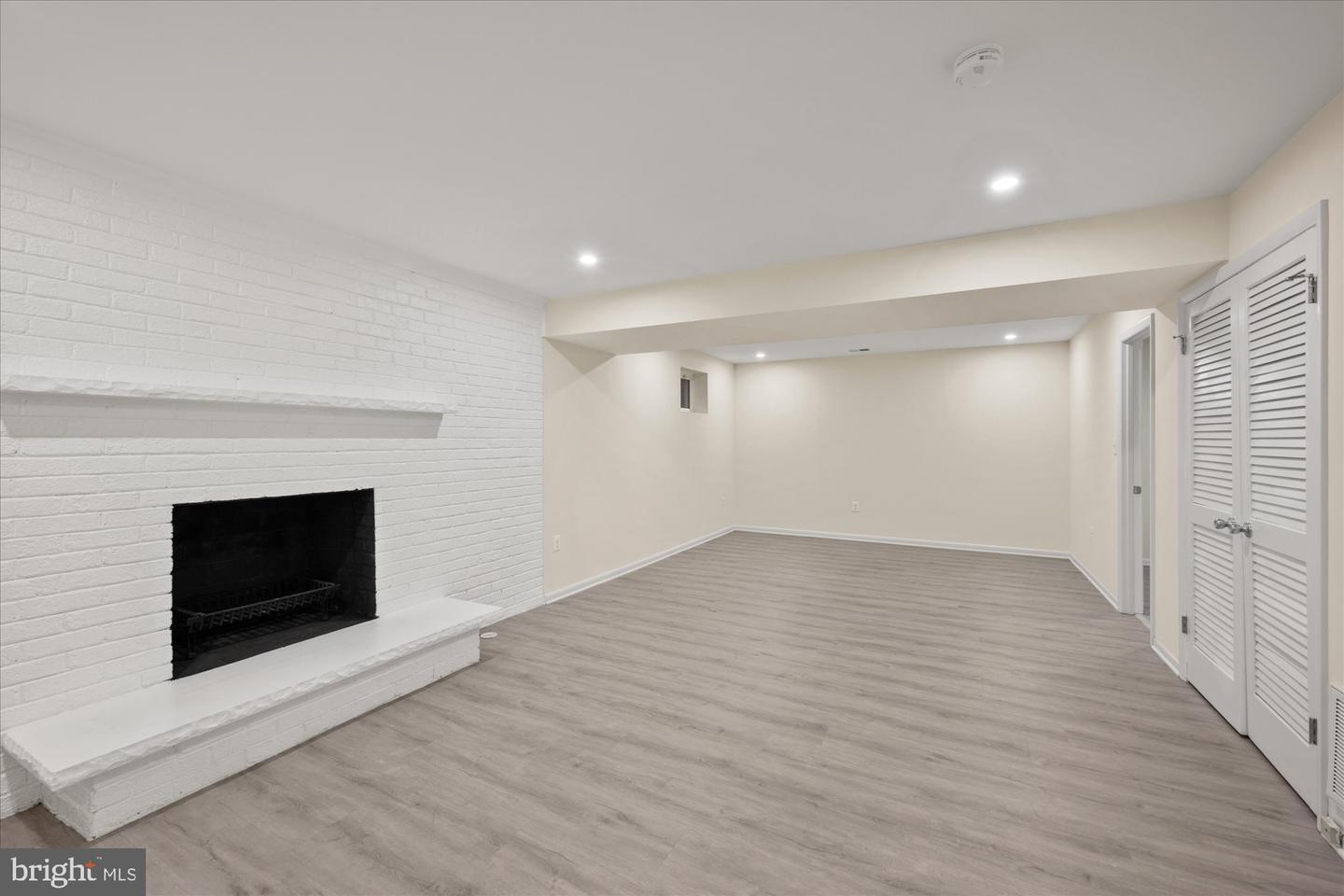 1925 N WESTMORELAND ST, ARLINGTON, Virginia 22213, 4 Bedrooms Bedrooms, 8 Rooms Rooms,3 BathroomsBathrooms,Residential,For sale,1925 N WESTMORELAND ST,VAAR2068288 MLS # VAAR2068288