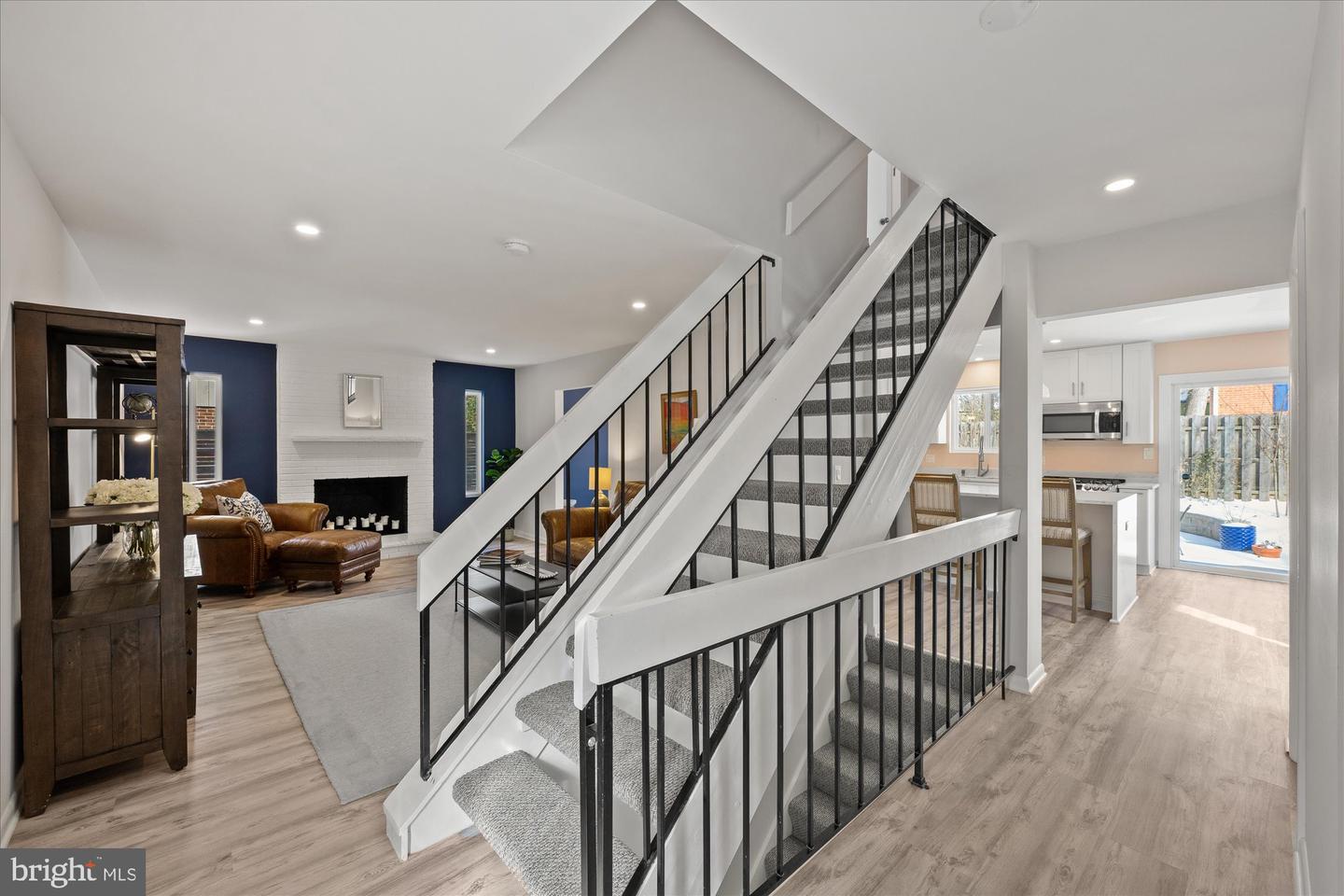 1925 N WESTMORELAND ST, ARLINGTON, Virginia 22213, 4 Bedrooms Bedrooms, 8 Rooms Rooms,3 BathroomsBathrooms,Residential,For sale,1925 N WESTMORELAND ST,VAAR2068288 MLS # VAAR2068288