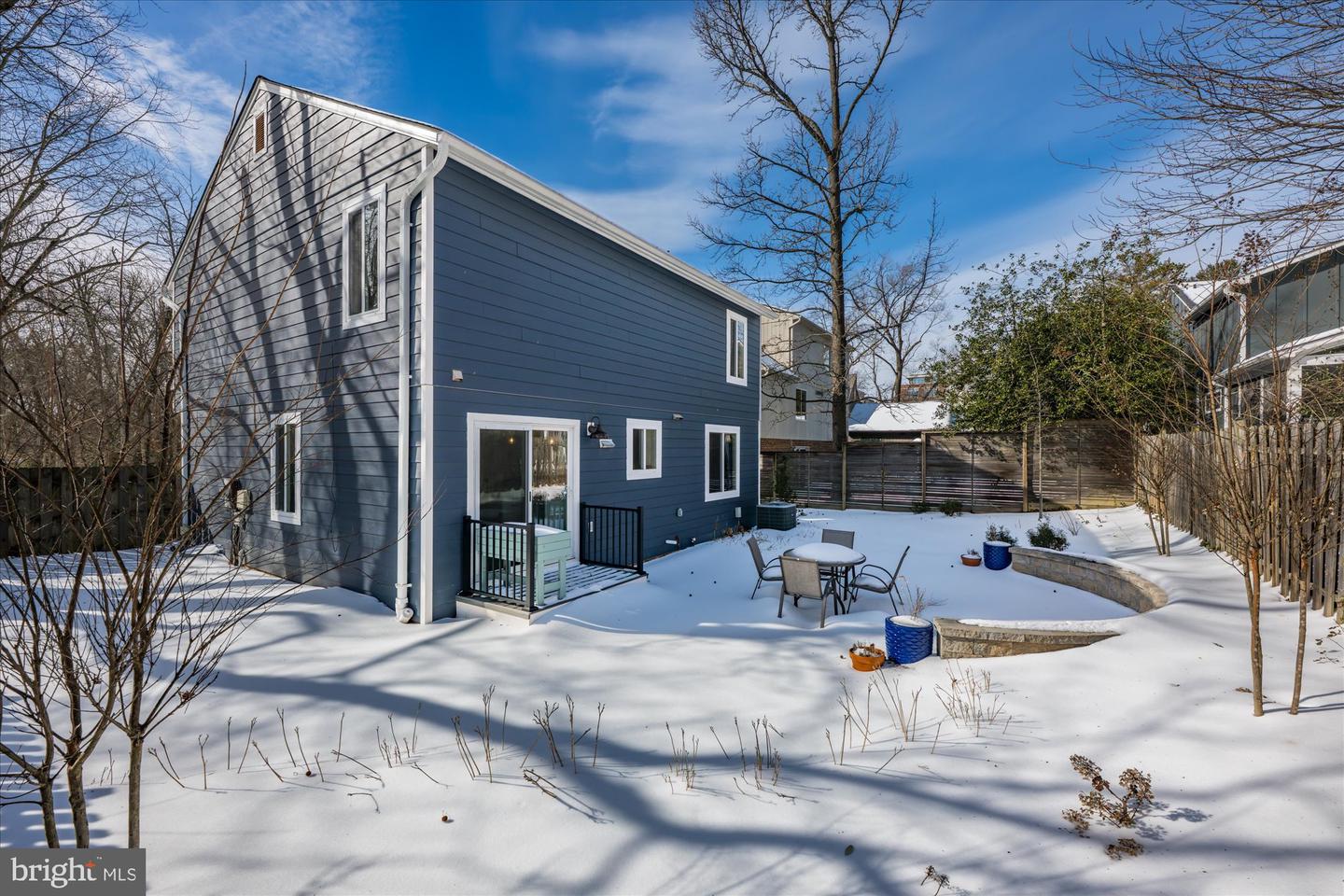 1925 N WESTMORELAND ST, ARLINGTON, Virginia 22213, 4 Bedrooms Bedrooms, 8 Rooms Rooms,3 BathroomsBathrooms,Residential,For sale,1925 N WESTMORELAND ST,VAAR2068288 MLS # VAAR2068288