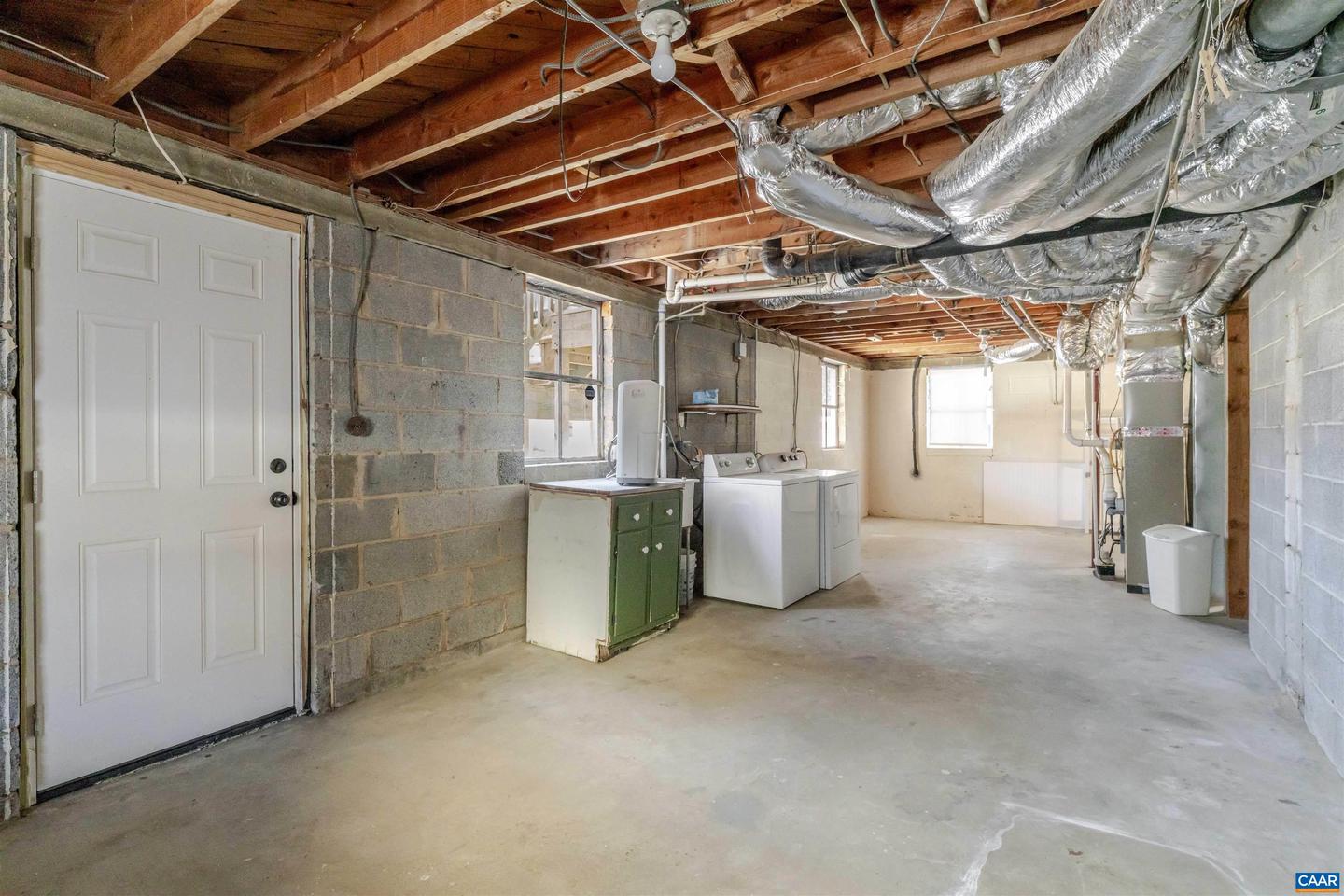 1006 HOLMES AVE, CHARLOTTESVILLE, Virginia 22901, 3 Bedrooms Bedrooms, ,1 BathroomBathrooms,Residential,For sale,1006 HOLMES AVE,672924 MLS # 672924