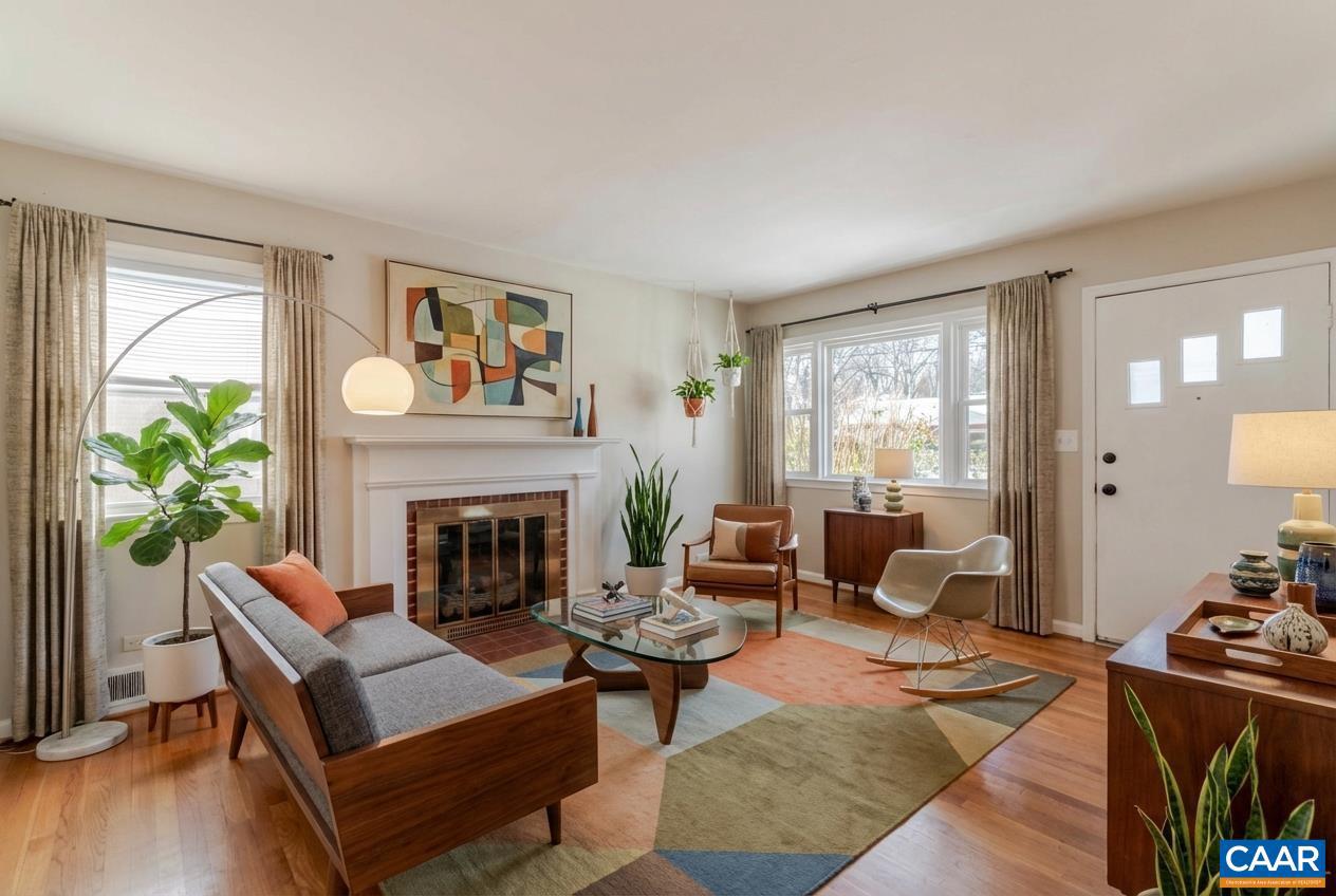 1006 HOLMES AVE, CHARLOTTESVILLE, Virginia 22901, 3 Bedrooms Bedrooms, ,1 BathroomBathrooms,Residential,For sale,1006 HOLMES AVE,672924 MLS # 672924