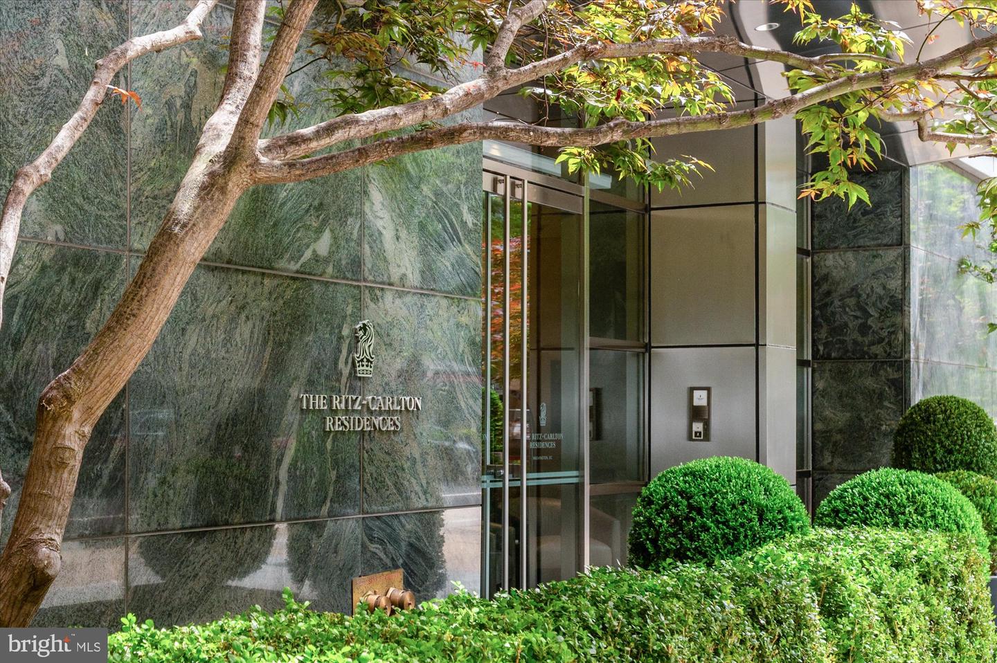 1155 23RD ST NW #8H, WASHINGTON, District Of Columbia 20037, 2 Bedrooms Bedrooms, ,2 BathroomsBathrooms,Residential,For sale,1155 23RD ST NW #8H,DCDC2244060 MLS # DCDC2244060