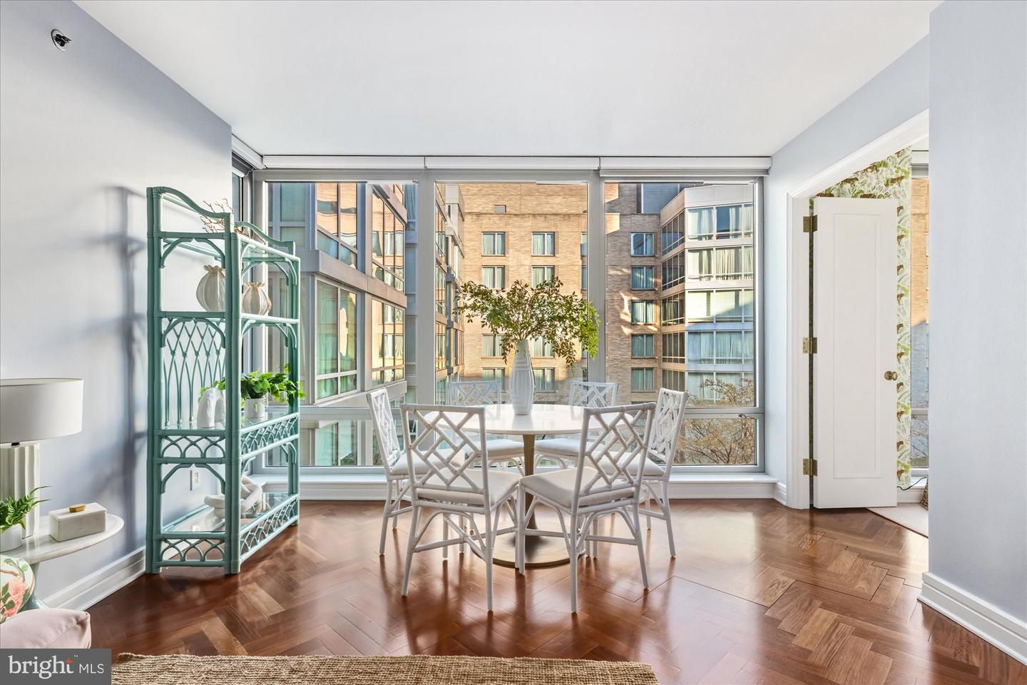 1155 23RD ST NW #8H, WASHINGTON, District Of Columbia 20037, 2 Bedrooms Bedrooms, ,2 BathroomsBathrooms,Residential,For sale,1155 23RD ST NW #8H,DCDC2244060 MLS # DCDC2244060