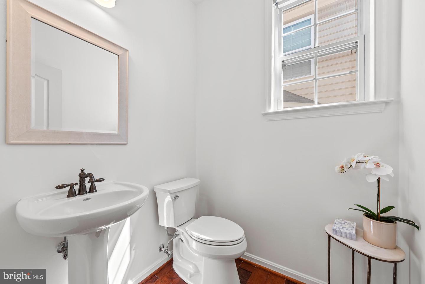 42961 THORNBLADE CIR, BROADLANDS, Virginia 20148, 4 Bedrooms Bedrooms, 15 Rooms Rooms,4 BathroomsBathrooms,Residential,For sale,42961 THORNBLADE CIR,VALO2115046 MLS # VALO2115046