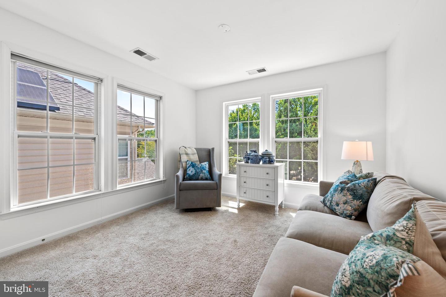 42961 THORNBLADE CIR, BROADLANDS, Virginia 20148, 4 Bedrooms Bedrooms, 15 Rooms Rooms,4 BathroomsBathrooms,Residential,For sale,42961 THORNBLADE CIR,VALO2115046 MLS # VALO2115046