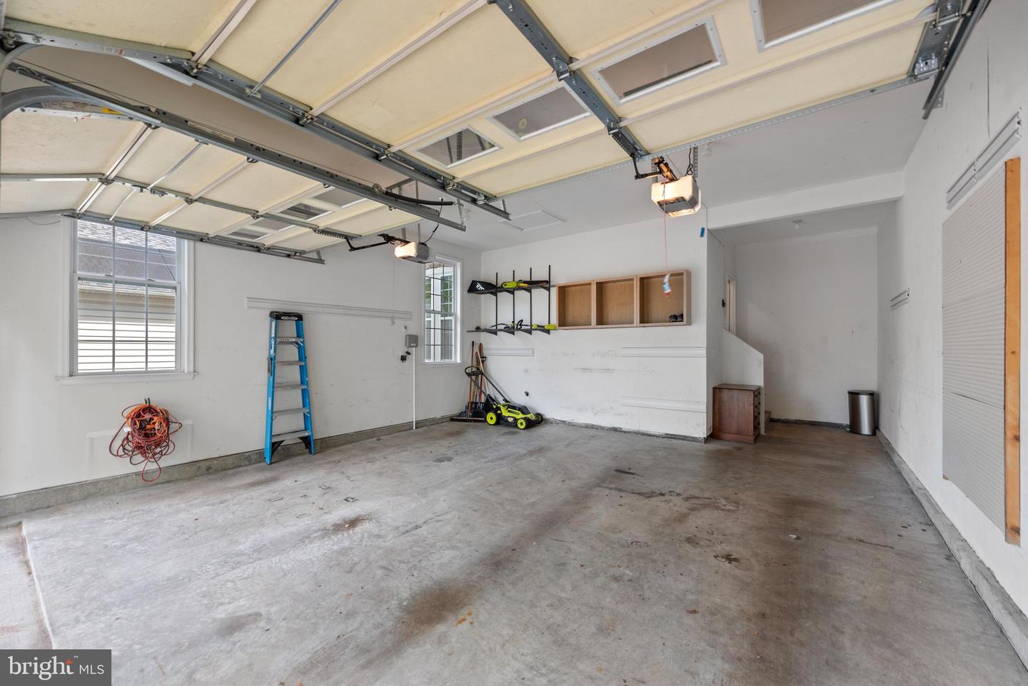 42961 THORNBLADE CIR, BROADLANDS, Virginia 20148, 4 Bedrooms Bedrooms, 15 Rooms Rooms,4 BathroomsBathrooms,Residential,For sale,42961 THORNBLADE CIR,VALO2115046 MLS # VALO2115046