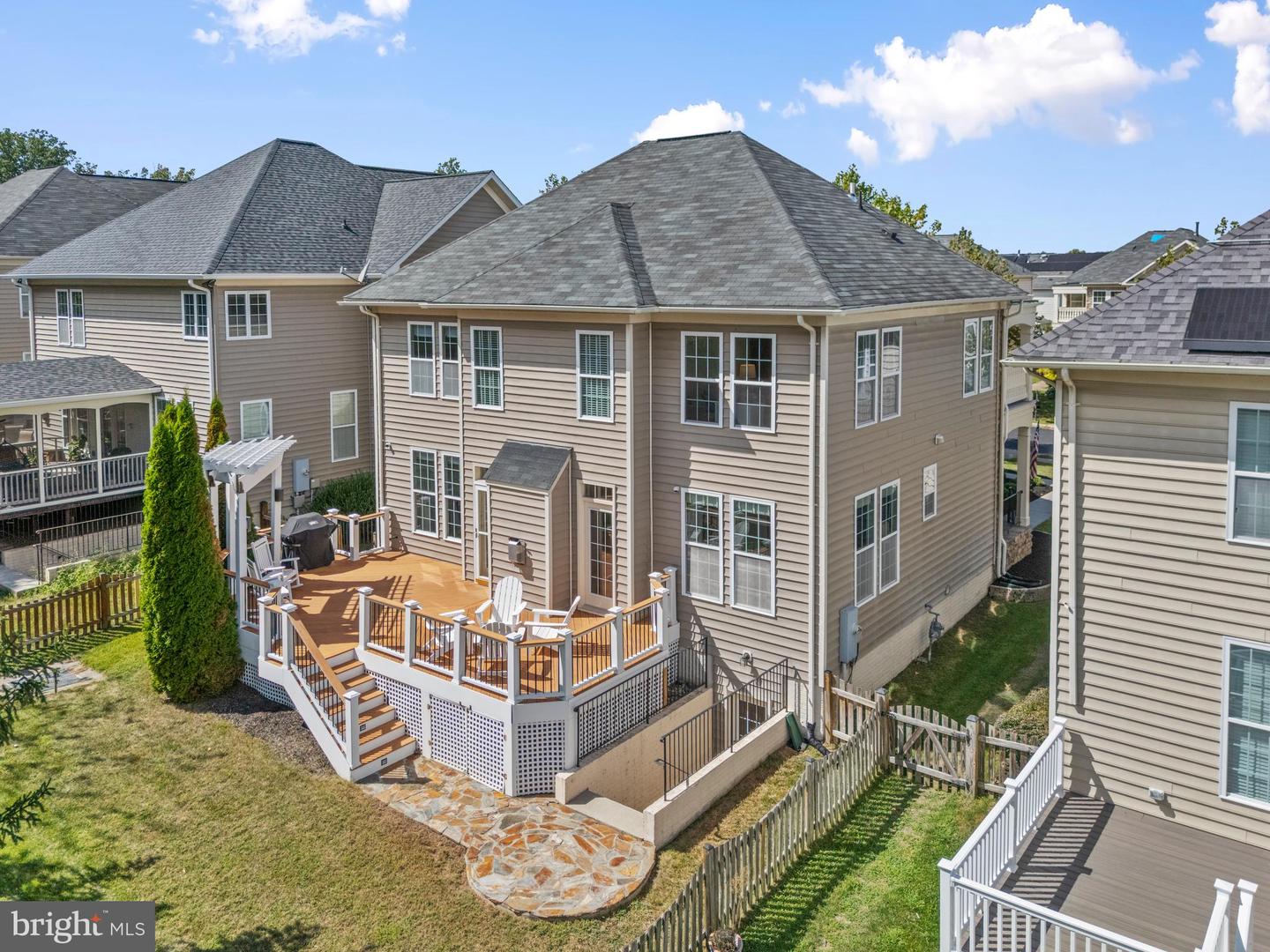 42961 THORNBLADE CIR, BROADLANDS, Virginia 20148, 4 Bedrooms Bedrooms, 15 Rooms Rooms,4 BathroomsBathrooms,Residential,For sale,42961 THORNBLADE CIR,VALO2115046 MLS # VALO2115046