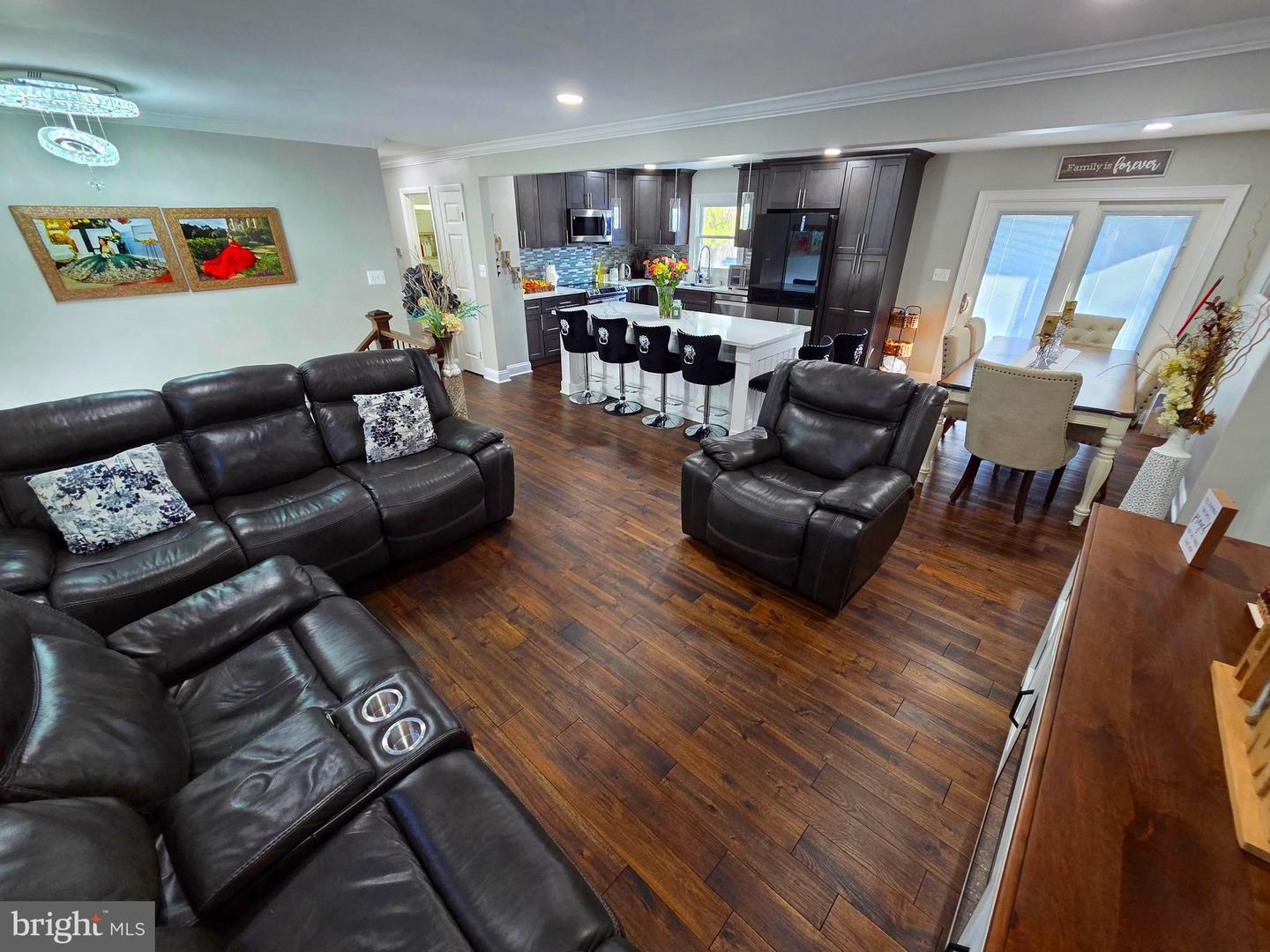 13321 NASSAU DR, WOODBRIDGE, Virginia 22193, 5 Bedrooms Bedrooms, ,3 BathroomsBathrooms,Residential,For sale,13321 NASSAU DR,VAPW2111560 MLS # VAPW2111560