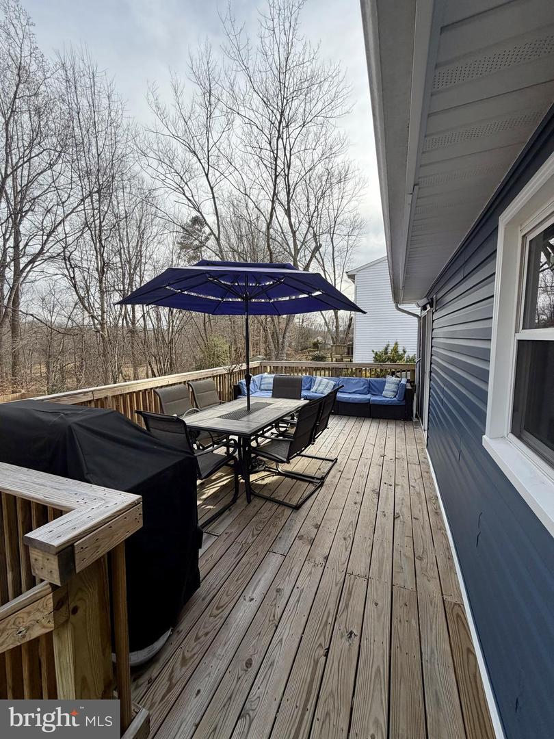 13321 NASSAU DR, WOODBRIDGE, Virginia 22193, 5 Bedrooms Bedrooms, ,3 BathroomsBathrooms,Residential,For sale,13321 NASSAU DR,VAPW2111560 MLS # VAPW2111560