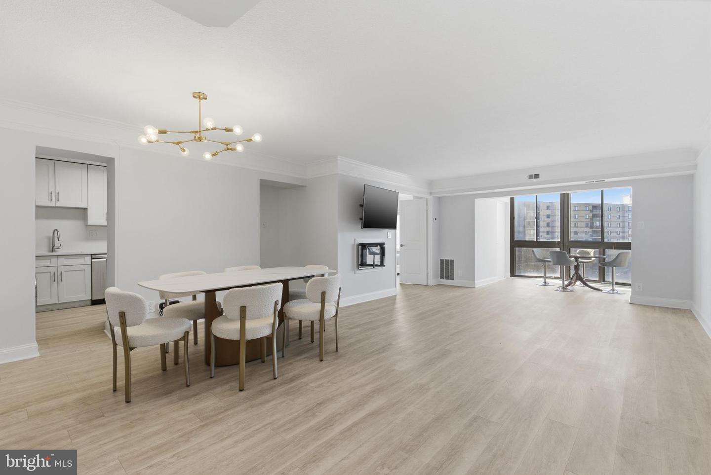 8350 GREENSBORO DR #517, MCLEAN, Virginia 22102, 2 Bedrooms Bedrooms, ,2 BathroomsBathrooms,Residential,For sale,8350 GREENSBORO DR #517,VAFX2288240 MLS # VAFX2288240