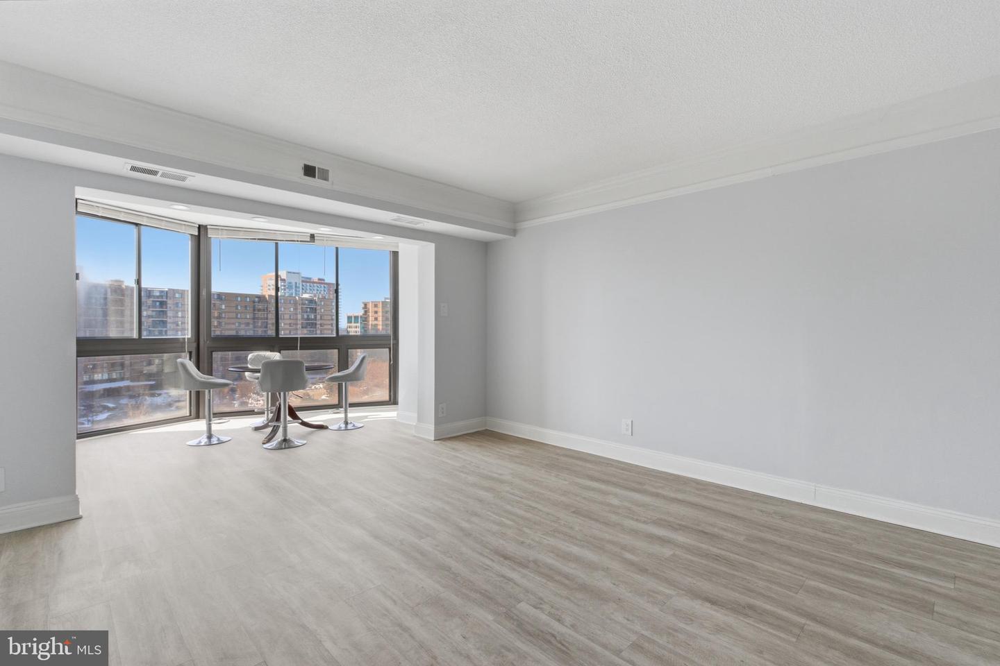 8350 GREENSBORO DR #517, MCLEAN, Virginia 22102, 2 Bedrooms Bedrooms, ,2 BathroomsBathrooms,Residential,For sale,8350 GREENSBORO DR #517,VAFX2288240 MLS # VAFX2288240