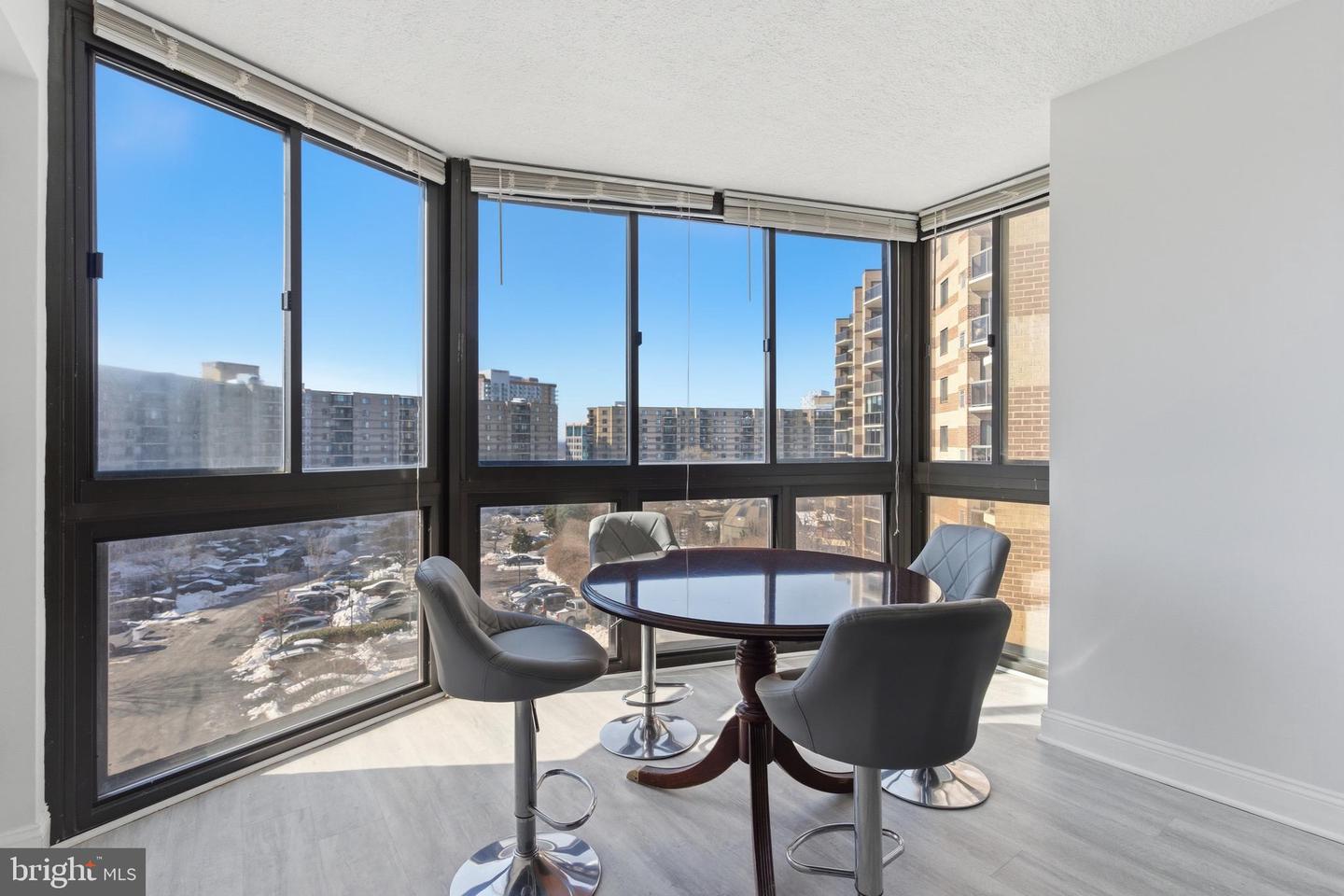 8350 GREENSBORO DR #517, MCLEAN, Virginia 22102, 2 Bedrooms Bedrooms, ,2 BathroomsBathrooms,Residential,For sale,8350 GREENSBORO DR #517,VAFX2288240 MLS # VAFX2288240