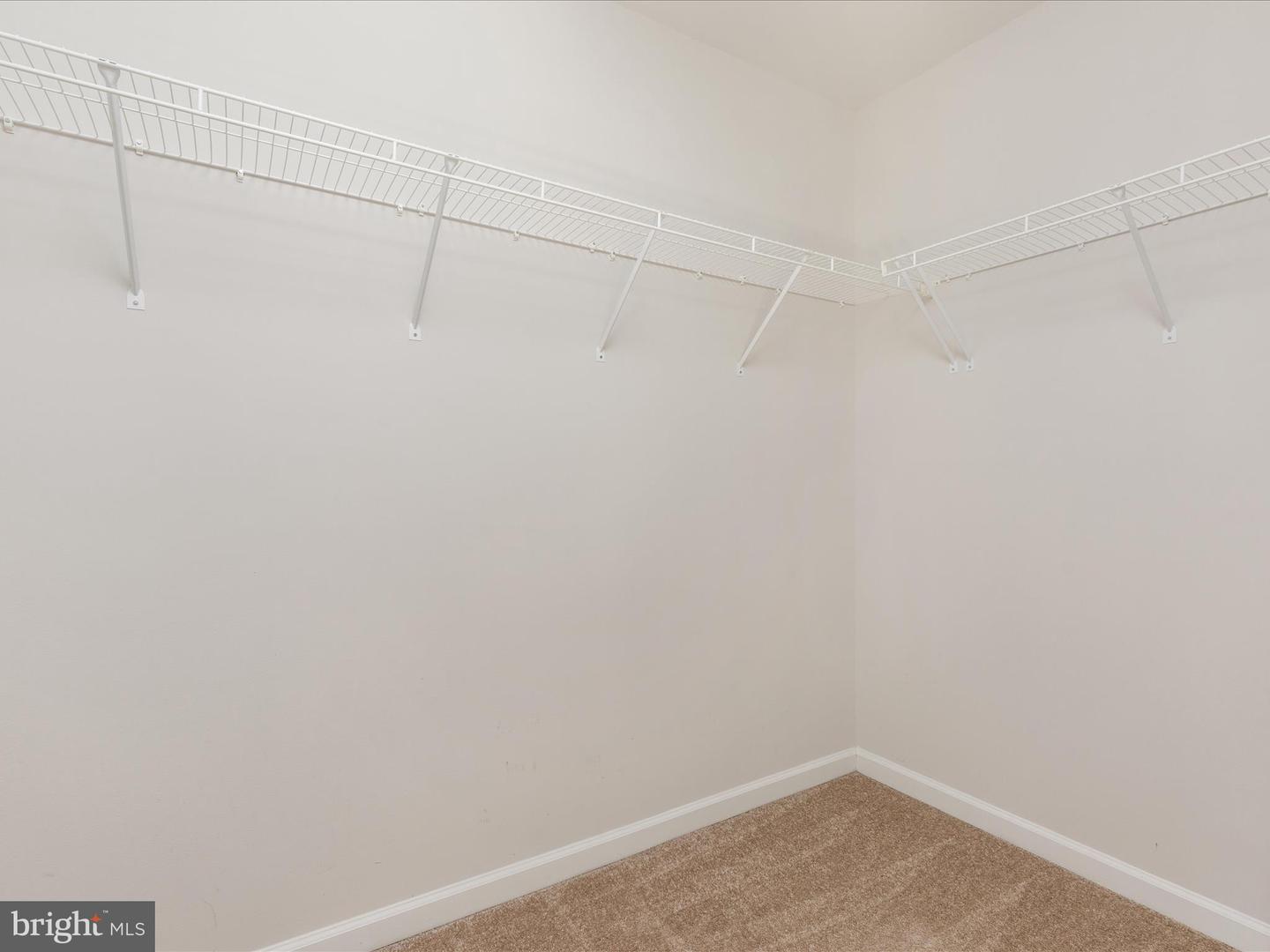 138 JEWEL BOX DR, STEPHENSON, Virginia 22656, 5 Bedrooms Bedrooms, 18 Rooms Rooms,3 BathroomsBathrooms,Residential,For sale,138 JEWEL BOX DR,VAFV2039298 MLS # VAFV2039298