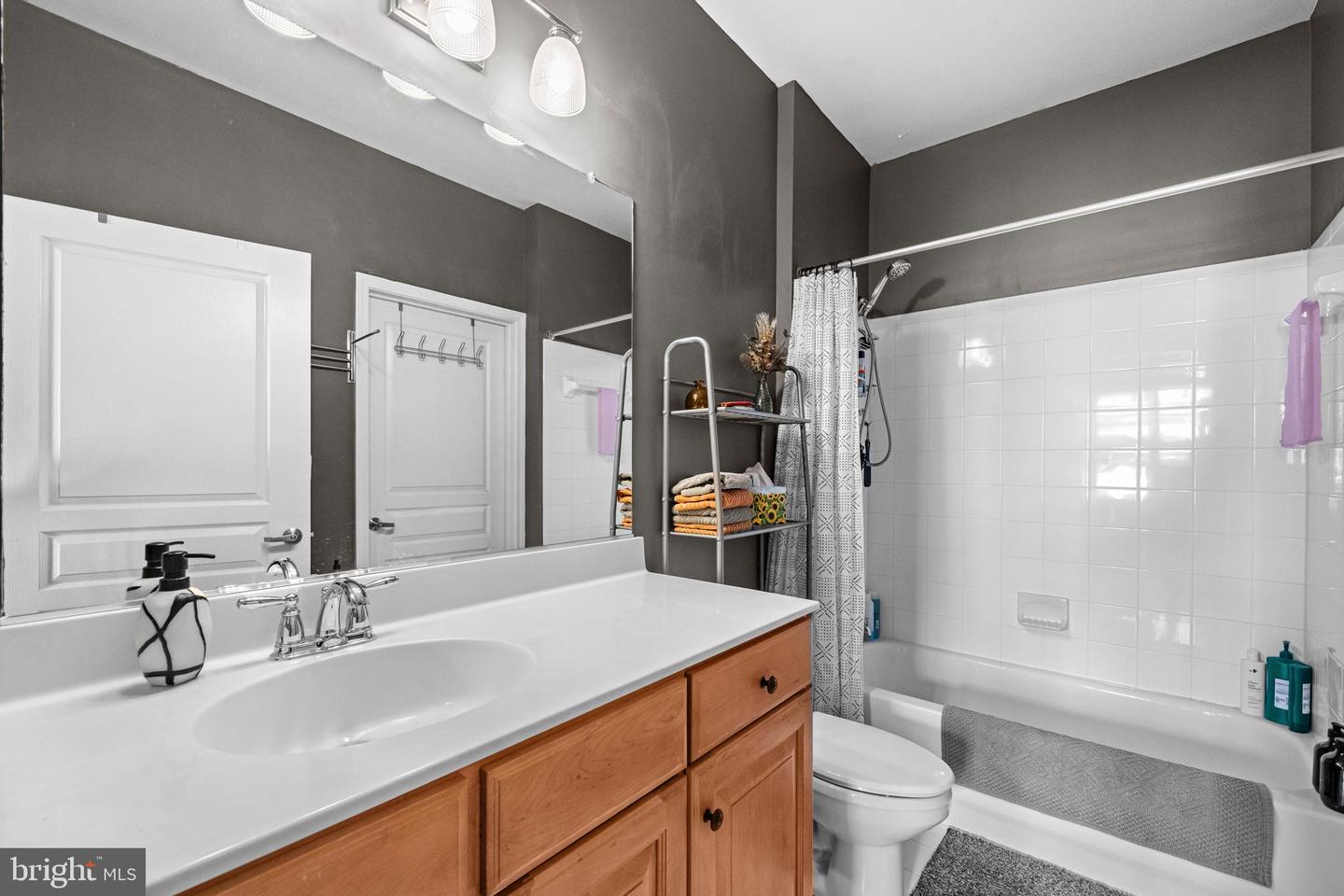 12001 MARKET ST #178, RESTON, Virginia 20190, 1 Bedroom Bedrooms, ,1 BathroomBathrooms,Residential,For sale,12001 MARKET ST #178,VAFX2288286 MLS # VAFX2288286