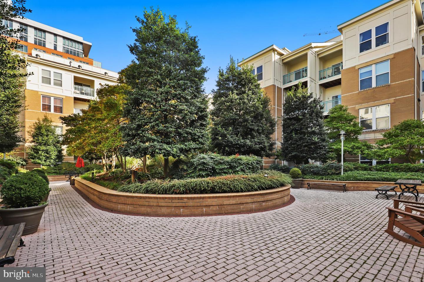 12001 MARKET ST #178, RESTON, Virginia 20190, 1 Bedroom Bedrooms, ,1 BathroomBathrooms,Residential,For sale,12001 MARKET ST #178,VAFX2288286 MLS # VAFX2288286