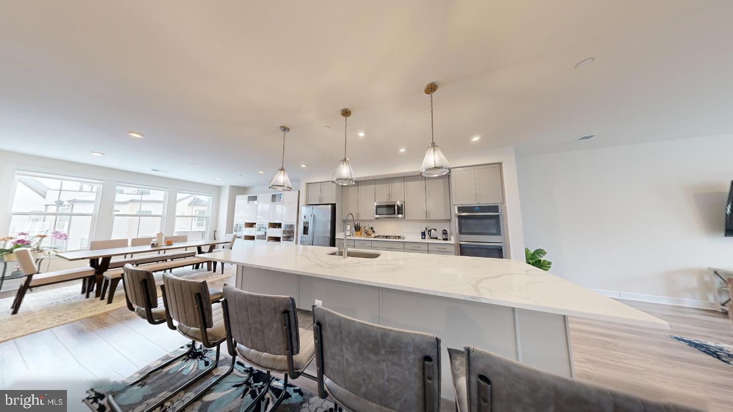 12342 AZURE LN #24, FAIRFAX, Virginia 22033, 3 Bedrooms Bedrooms, ,2 BathroomsBathrooms,Residential,For sale,12342 AZURE LN #24,VAFX2288294 MLS # VAFX2288294