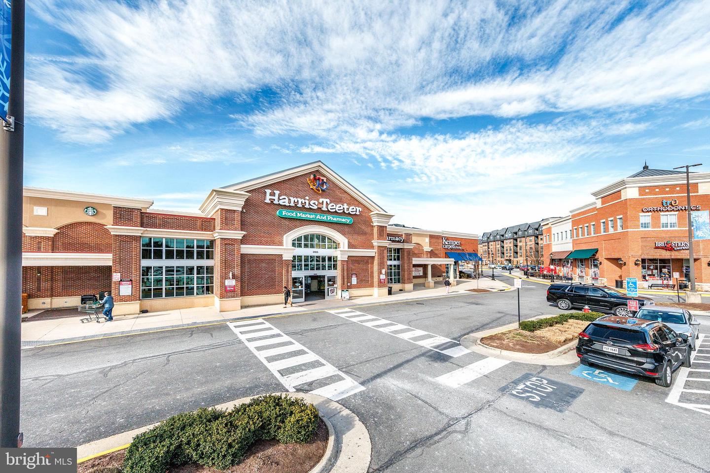 12342 AZURE LN #24, FAIRFAX, Virginia 22033, 3 Bedrooms Bedrooms, ,2 BathroomsBathrooms,Residential,For sale,12342 AZURE LN #24,VAFX2288294 MLS # VAFX2288294