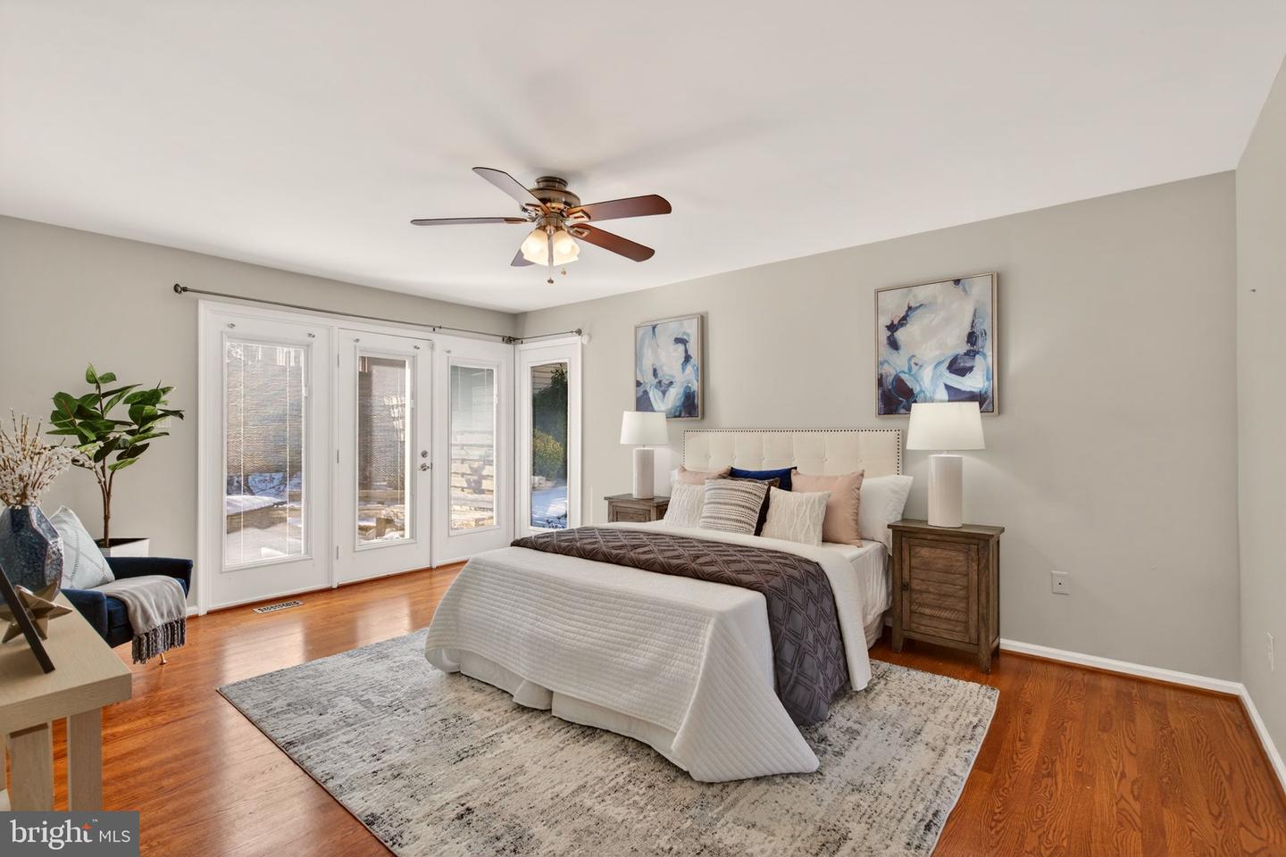 2924 ELMESMEADE CT, OAKTON, Virginia 22124, 3 Bedrooms Bedrooms, ,3 BathroomsBathrooms,Residential,For sale,2924 ELMESMEADE CT,VAFX2288300 MLS # VAFX2288300