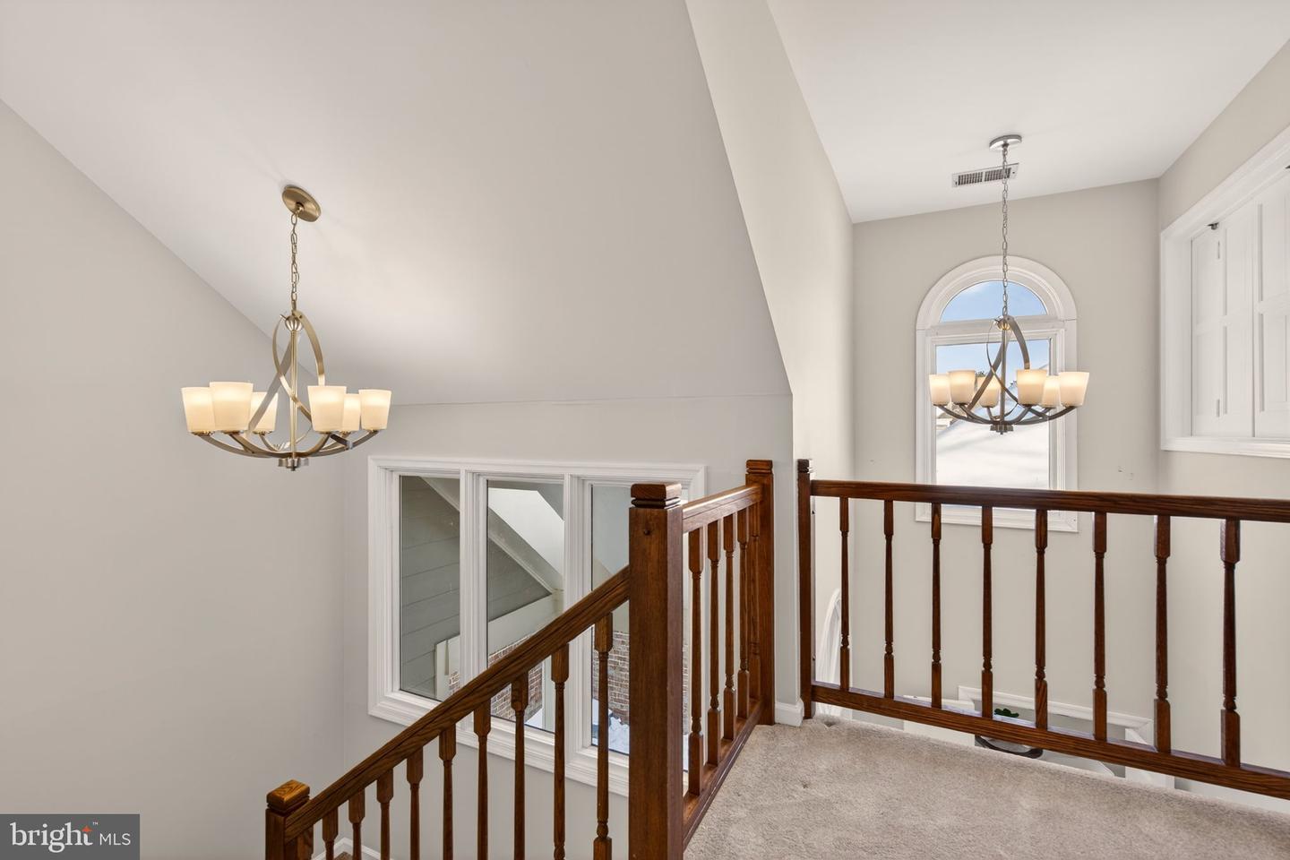 2924 ELMESMEADE CT, OAKTON, Virginia 22124, 3 Bedrooms Bedrooms, ,3 BathroomsBathrooms,Residential,For sale,2924 ELMESMEADE CT,VAFX2288300 MLS # VAFX2288300