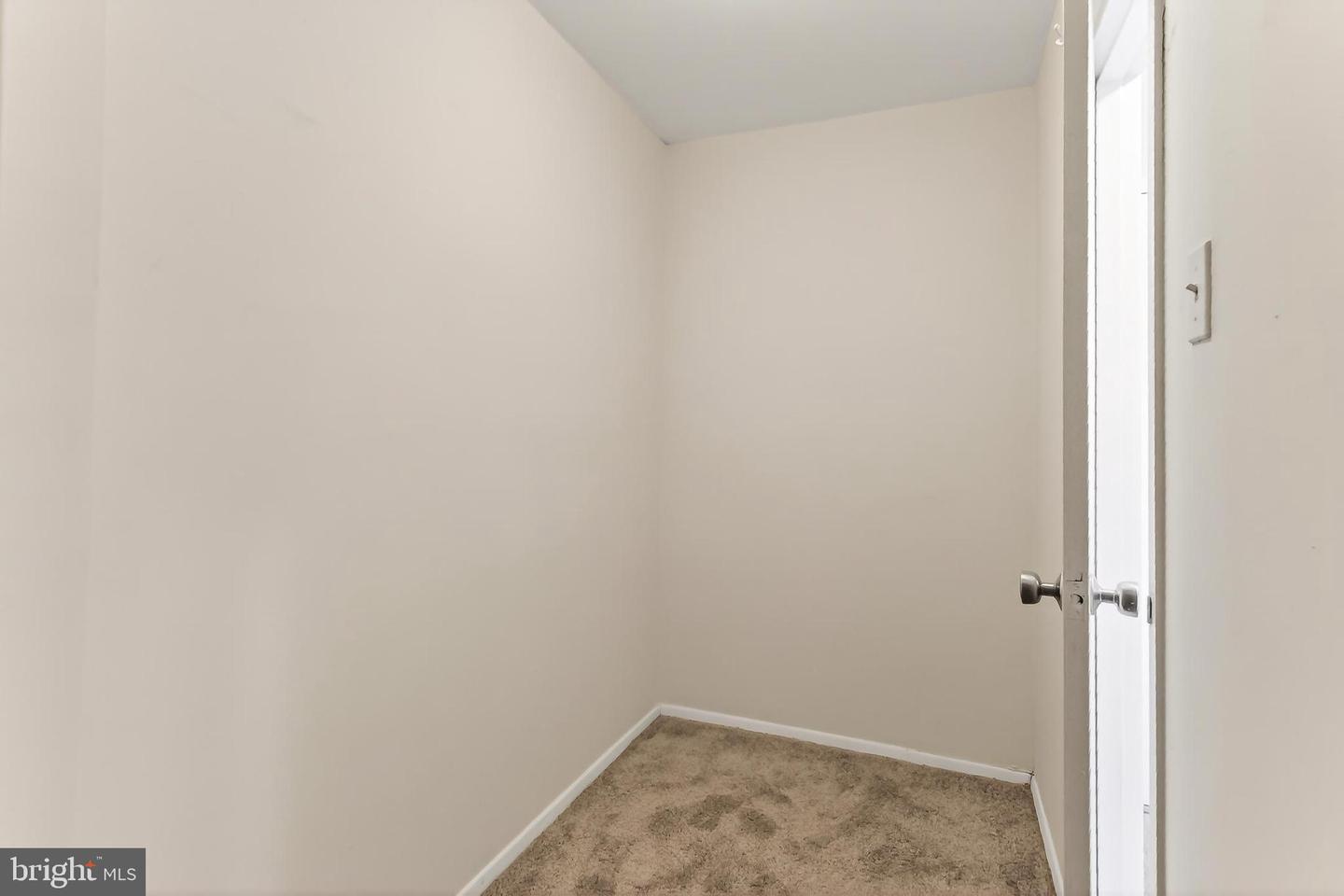 801 N PITT ST #521, ALEXANDRIA, Virginia 22314, ,1 BathroomBathrooms,Residential,For sale,801 N PITT ST #521,VAAX2053666 MLS # VAAX2053666