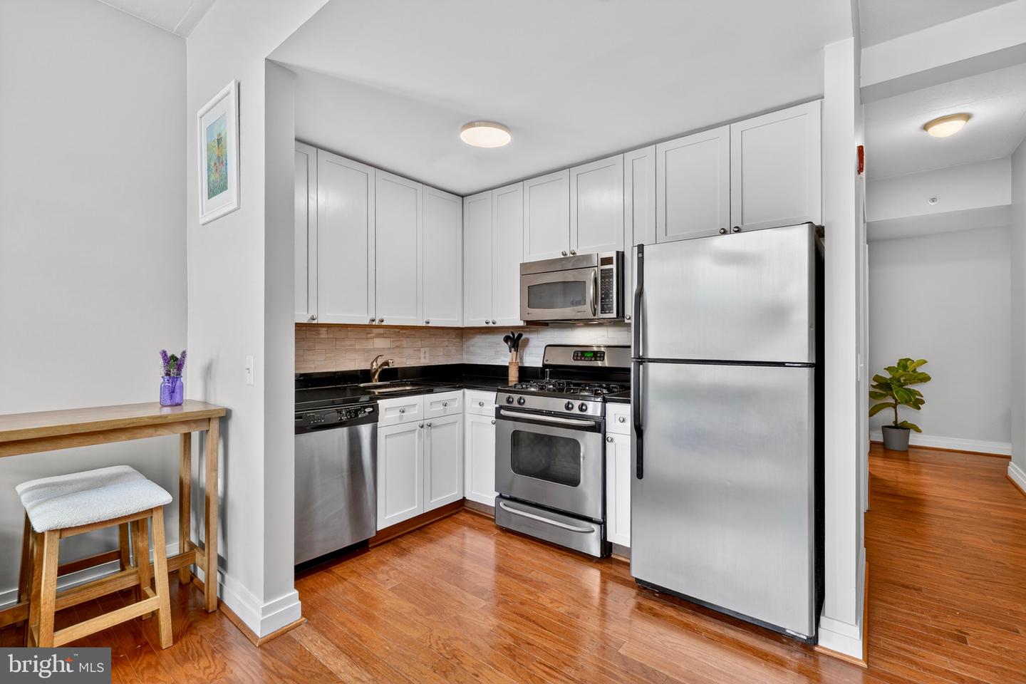 2120 VERMONT AVE NW #20, WASHINGTON, District Of Columbia 20001, ,1 BathroomBathrooms,Residential,For sale,2120 VERMONT AVE NW #20,DCDC2243944 MLS # DCDC2243944