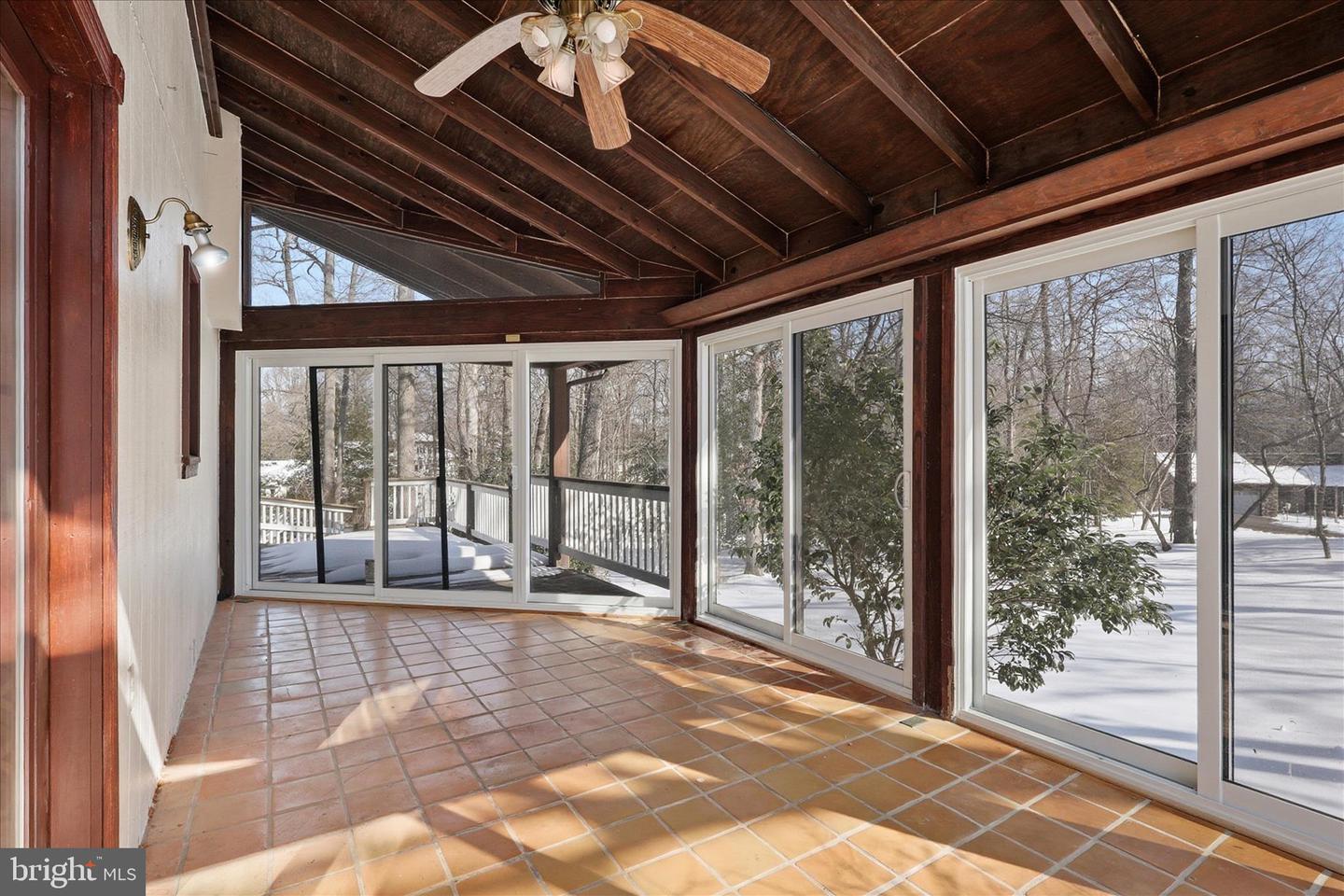 10858 PARCEL CT, OAKTON, Virginia 22124, 4 Bedrooms Bedrooms, ,3 BathroomsBathrooms,Residential,For sale,10858 PARCEL CT,VAFX2288406 MLS # VAFX2288406